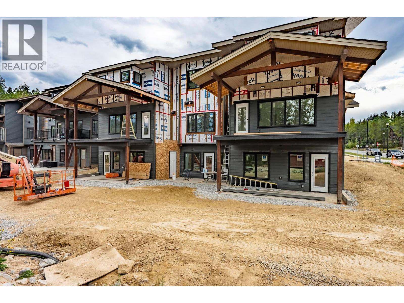 1444 Granite Drive Unit# 1, Golden, British Columbia  V0A 1H0 - Photo 4 - 10368727