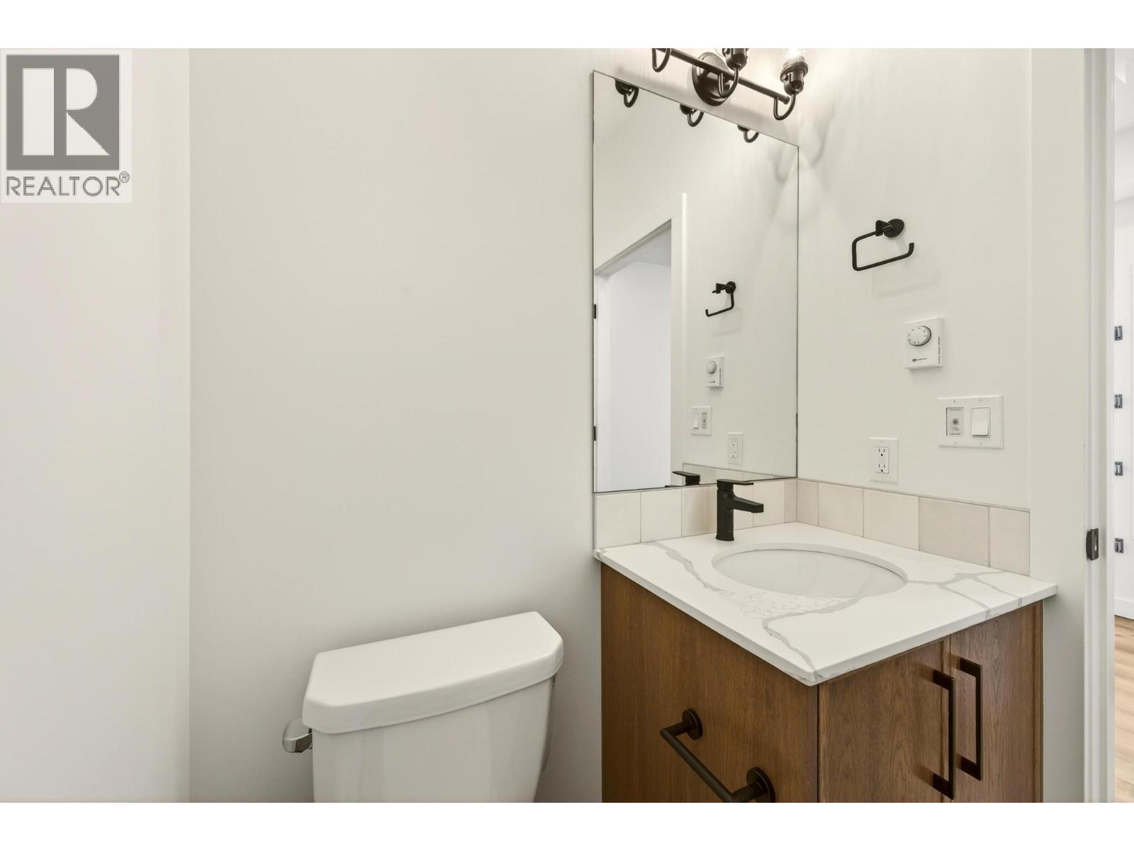 1444 Granite Drive Unit# 1, Golden, British Columbia  V0A 1H0 - Photo 54 - 10368727