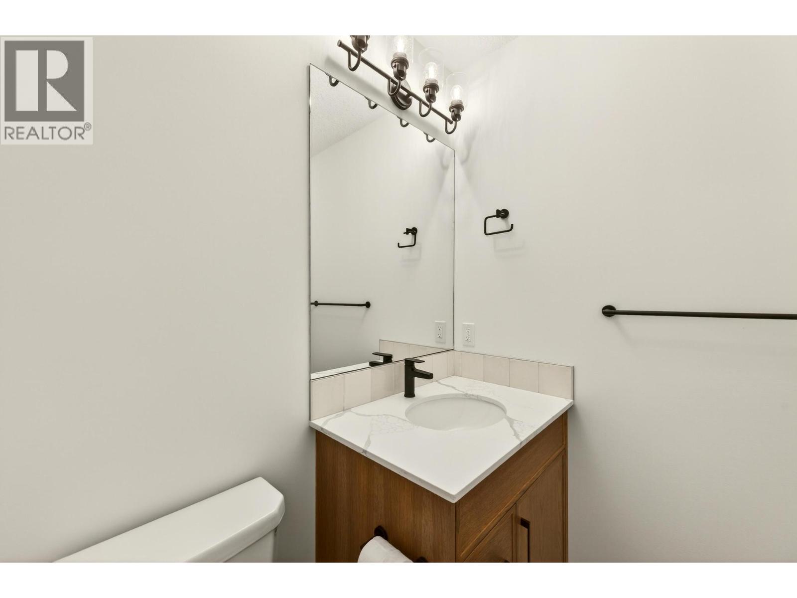 1444 Granite Drive Unit# 1, Golden, British Columbia  V0A 1H0 - Photo 71 - 10368727