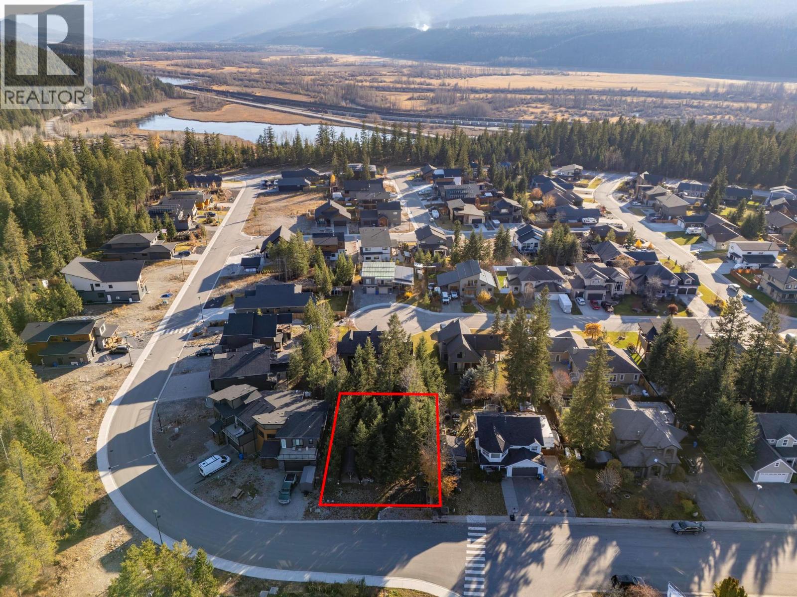 1526 Cedar Street, Golden, British Columbia  V0A 1H0 - Photo 15 - 10367611