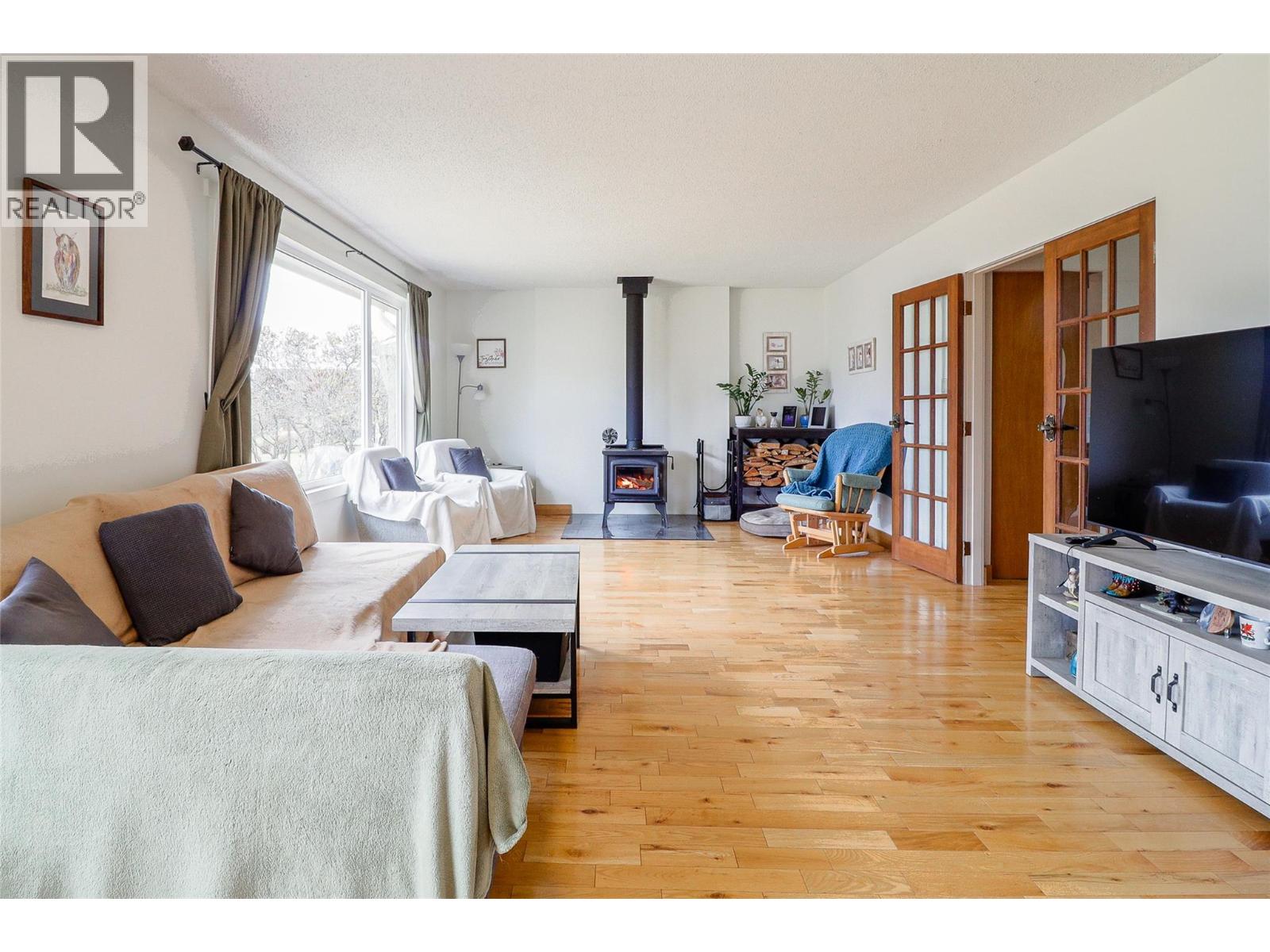 417 6th Avenue, Invermere, British Columbia  V0A 1K0 - Photo 12 - 10367526