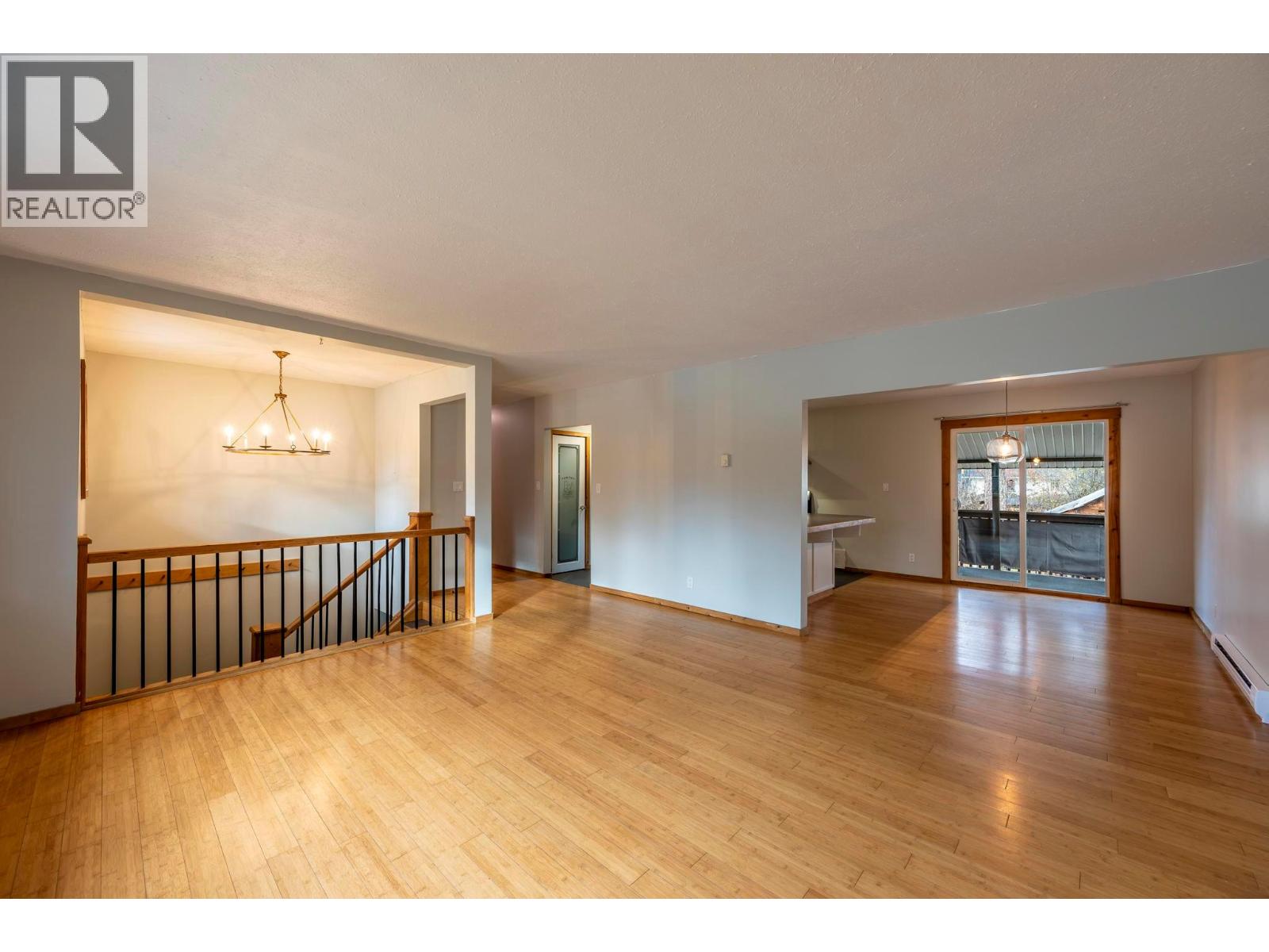 505 6th Street S, Golden, British Columbia  V0A 1H0 - Photo 10 - 10367615