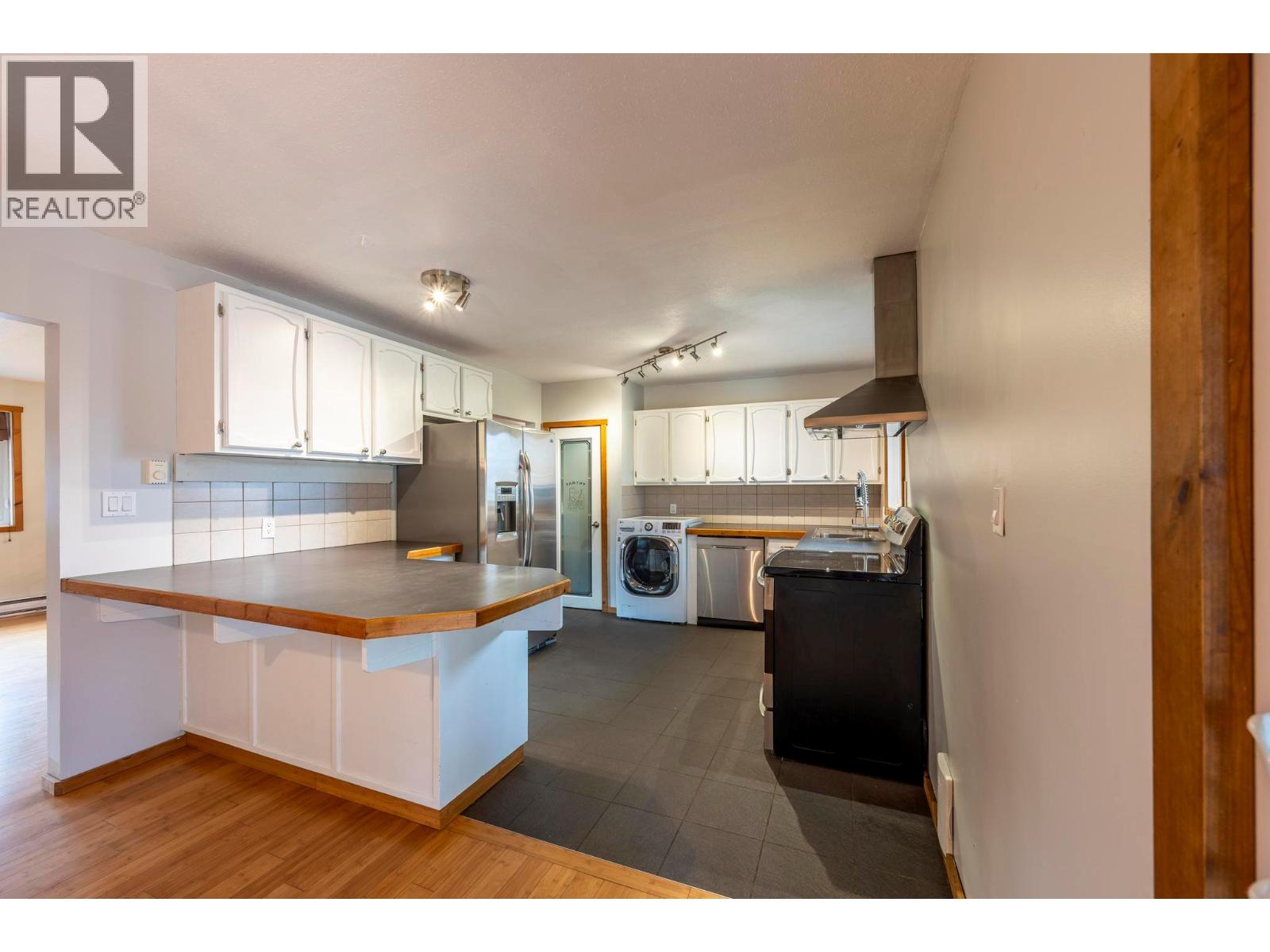 505 6th Street S, Golden, British Columbia  V0A 1H0 - Photo 17 - 10367615