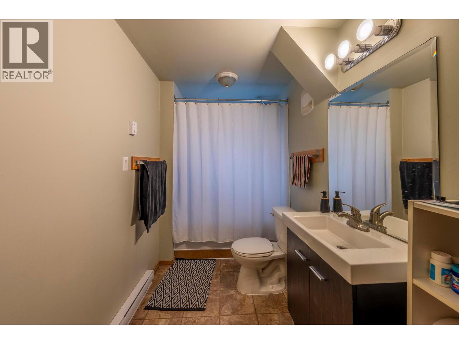 505 6th Street S, Golden, British Columbia  V0A 1H0 - Photo 44 - 10367615