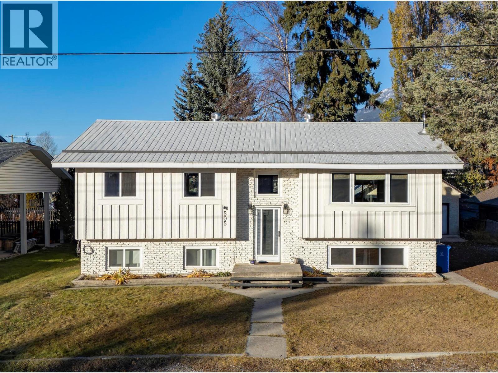 505 6th Street S, Golden, British Columbia  V0A 1H0 - Photo 59 - 10367615