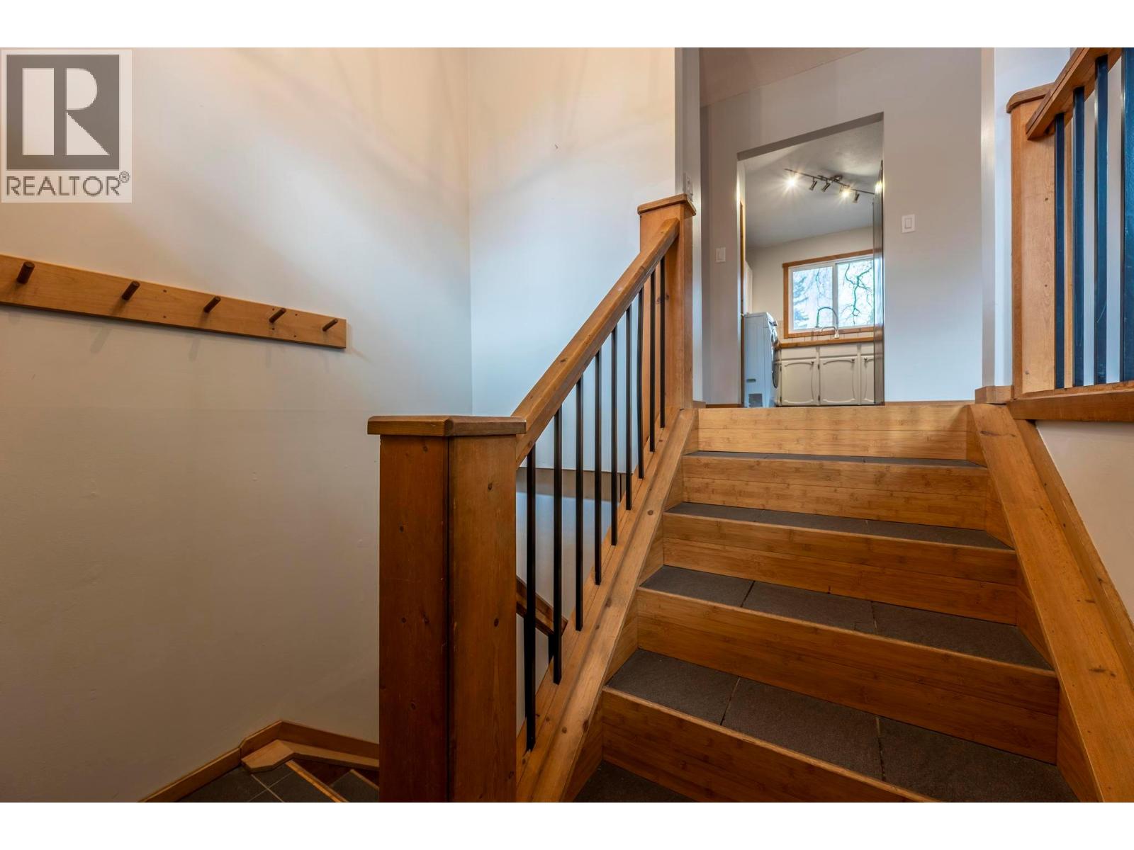 505 6th Street S, Golden, British Columbia  V0A 1H0 - Photo 6 - 10367615