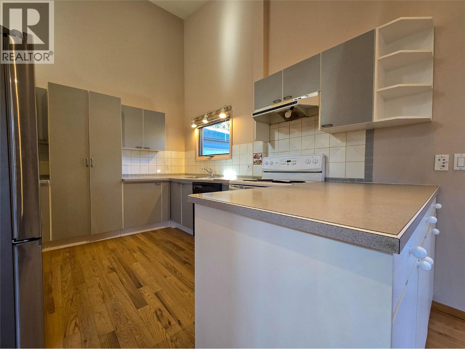 402 12th Avenue, Invermere, British Columbia  V0A 1K0 - Photo 15 - 10366709