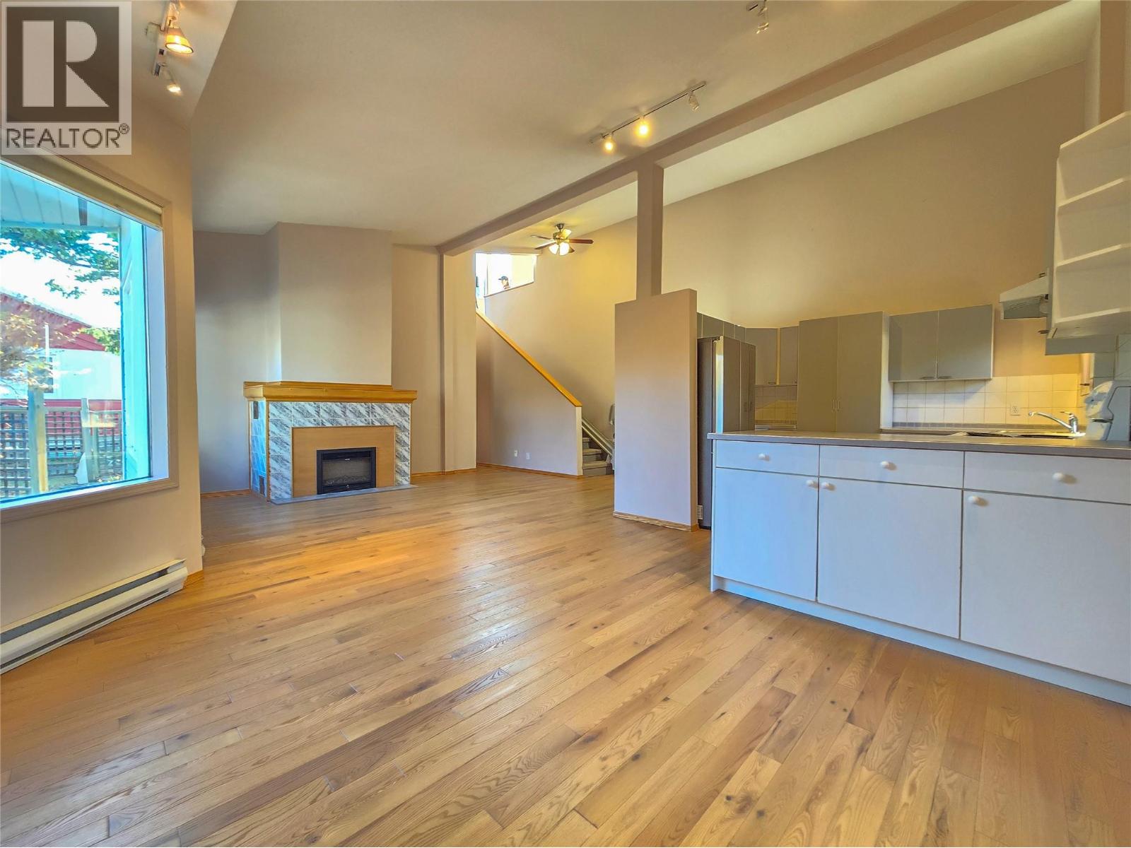 402 12th Avenue, Invermere, British Columbia  V0A 1K0 - Photo 3 - 10366709