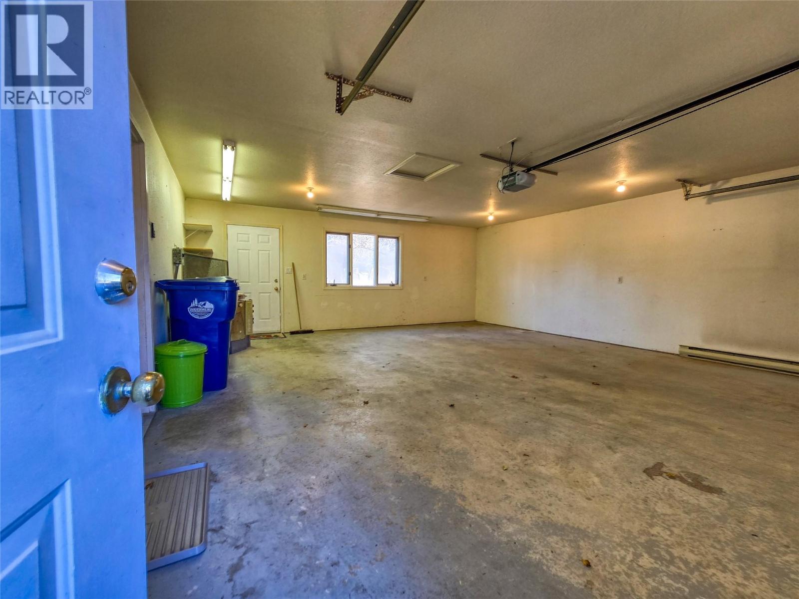 402 12th Avenue, Invermere, British Columbia  V0A 1K0 - Photo 38 - 10366709