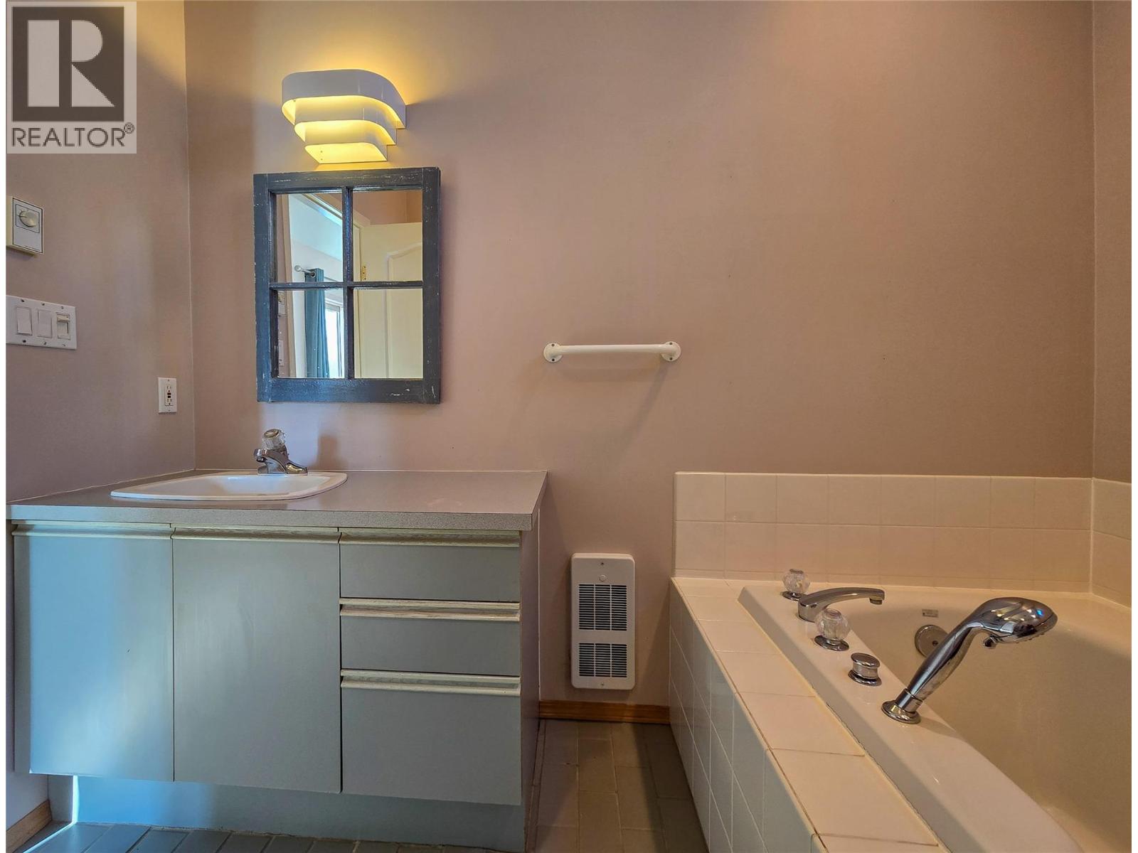 402 12th Avenue, Invermere, British Columbia  V0A 1K0 - Photo 60 - 10366709