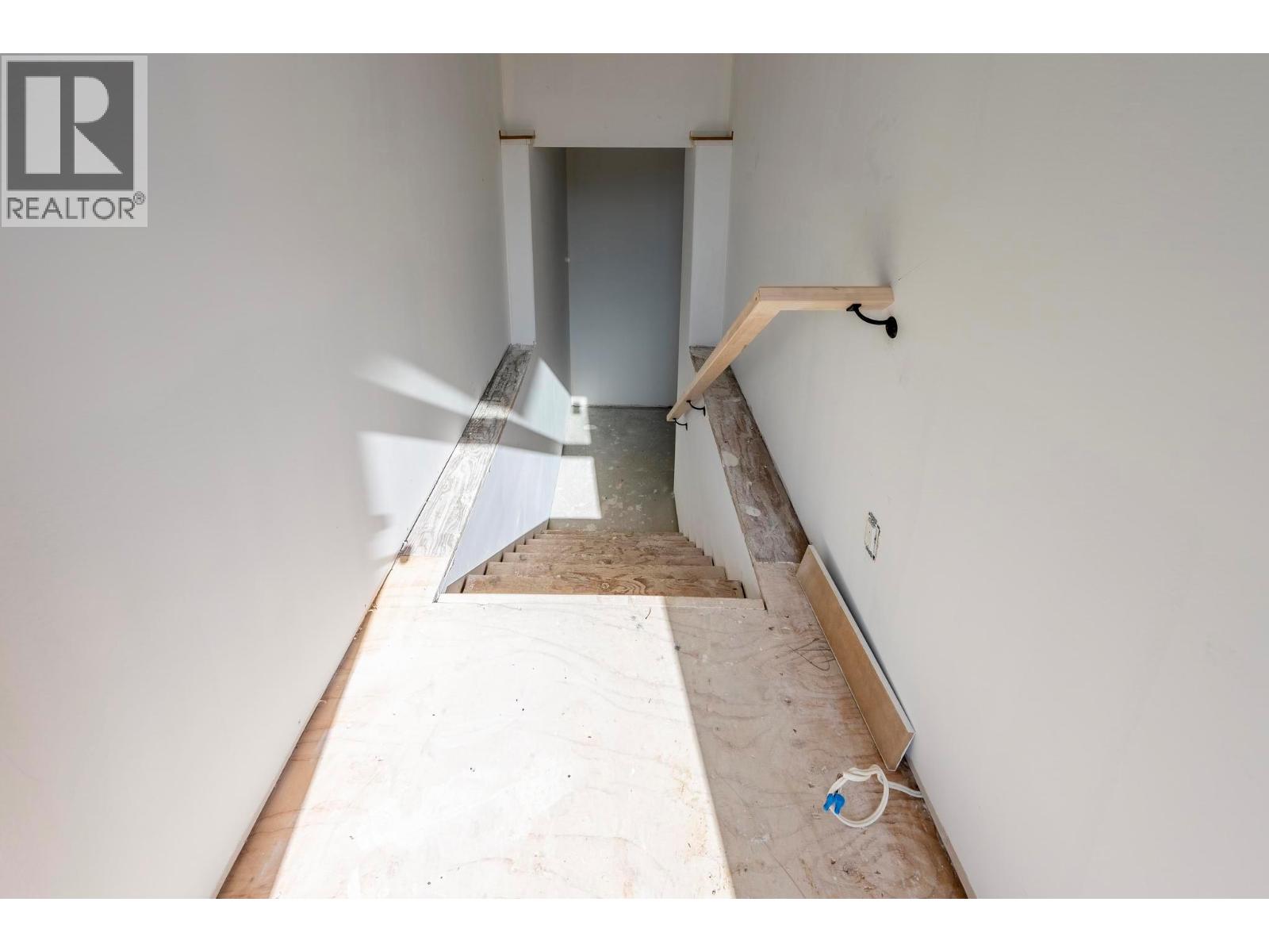 1444 Granite Drive Unit# 3, Golden, British Columbia  V0A 1H0 - Photo 10 - 10368813