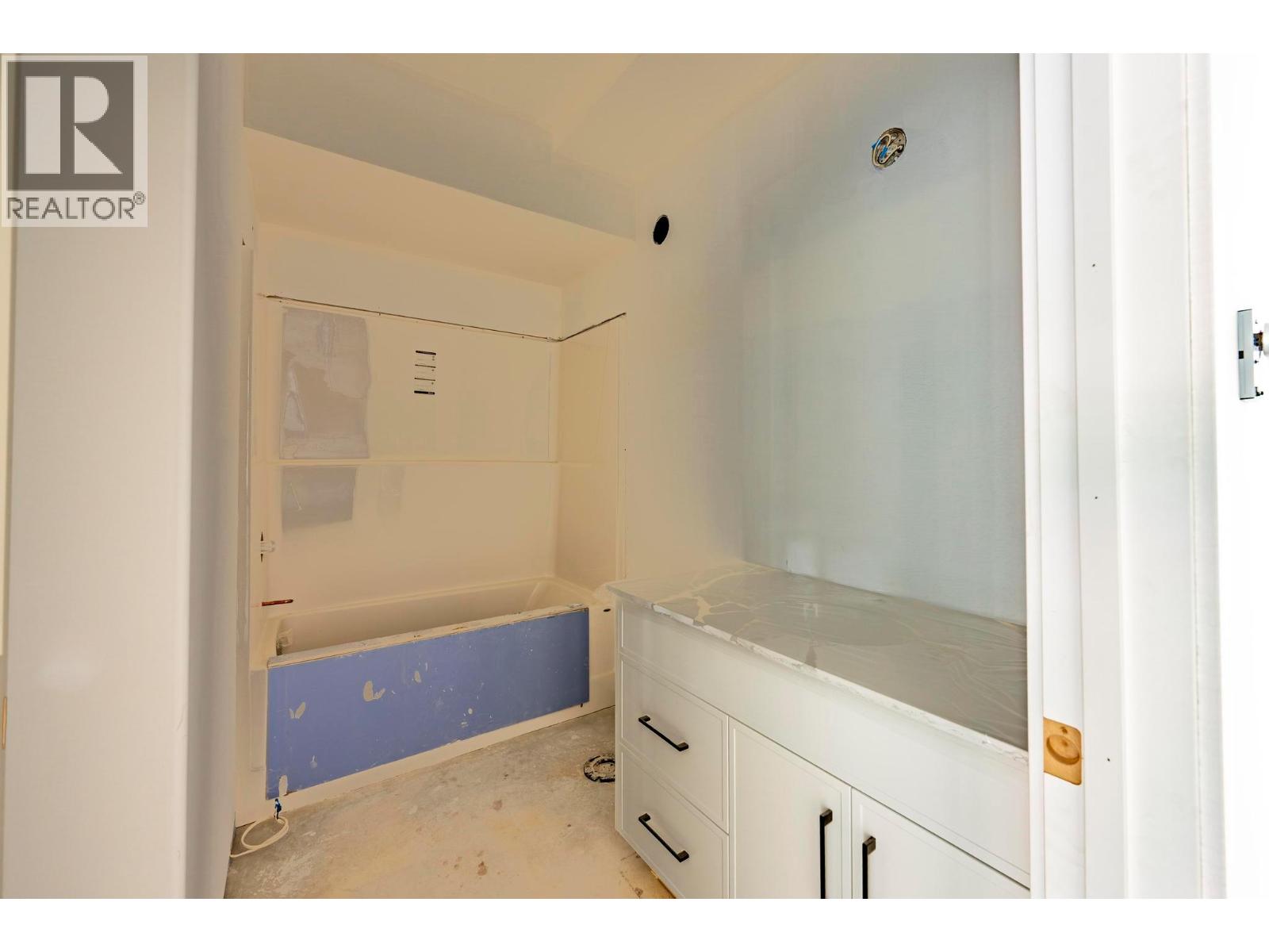 1444 Granite Drive Unit# 3, Golden, British Columbia  V0A 1H0 - Photo 15 - 10368813