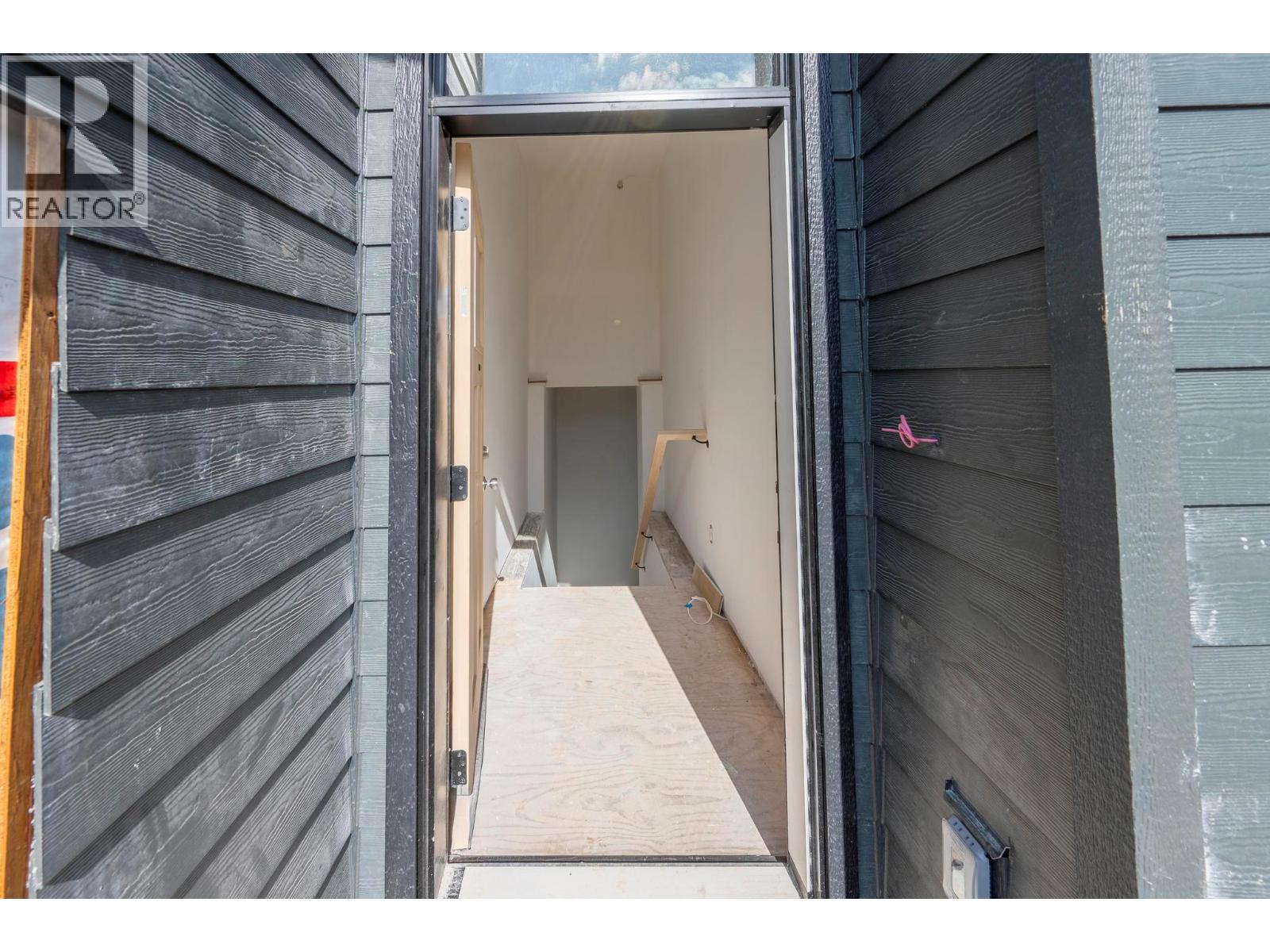 1444 Granite Drive Unit# 3, Golden, British Columbia  V0A 1H0 - Photo 9 - 10368813