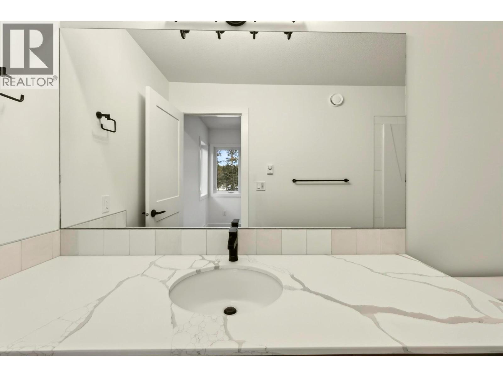 1444 Granite Drive Unit# 4, Golden, British Columbia  V0A 1H0 - Photo 50 - 10368815