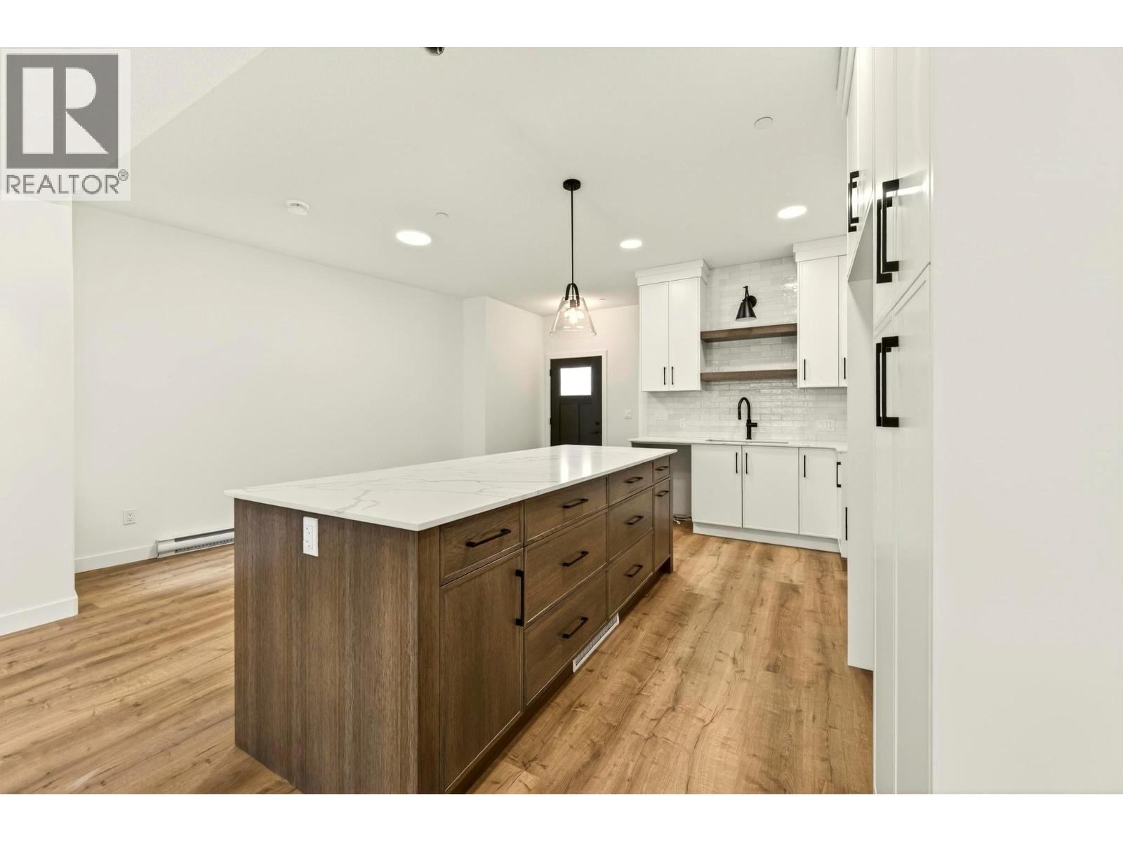 1444 Granite Drive Unit# 4, Golden, British Columbia  V0A 1H0 - Photo 63 - 10368815