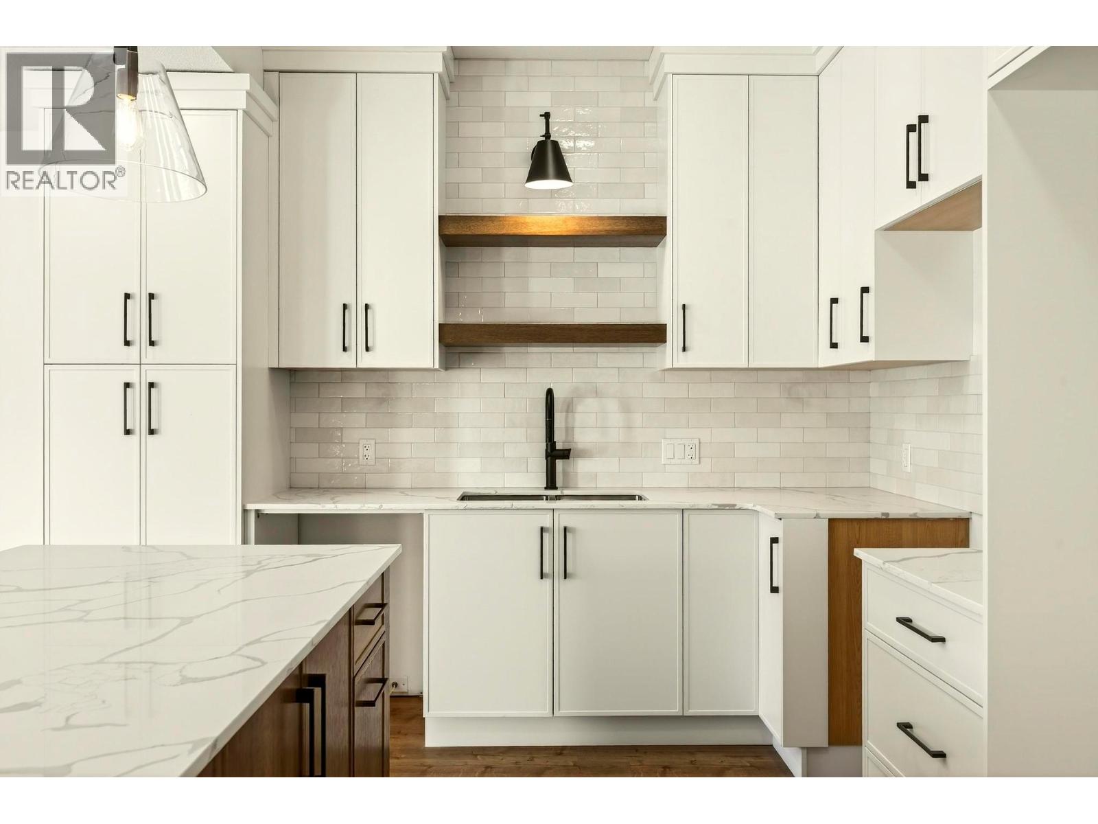 1444 Granite Drive Unit# 2, Golden, British Columbia  V0A 1H0 - Photo 54 - 10368798