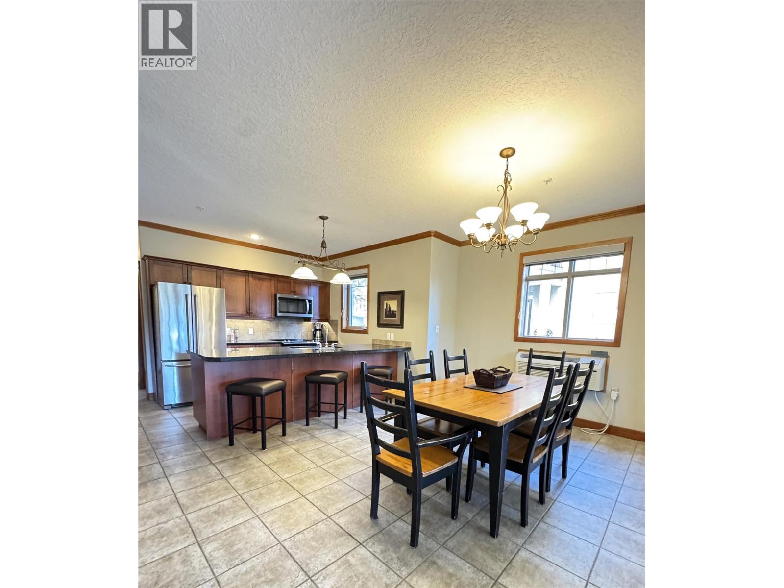 200 Bighorn Boulevard Unit# 211d, Radium Hot Springs, British Columbia  V0A 1M0 - Photo 11 - 10367338