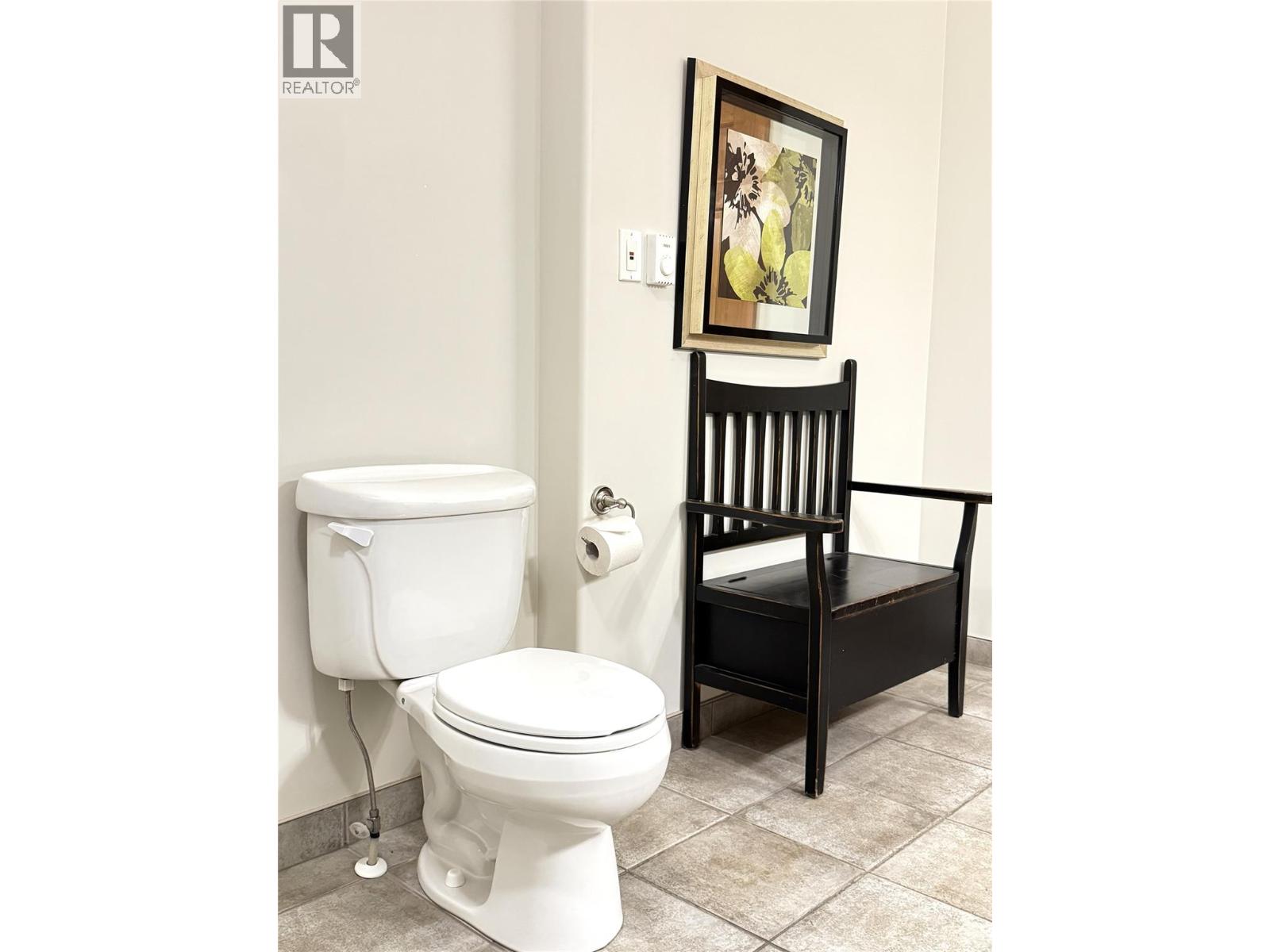 200 Bighorn Boulevard Unit# 211d, Radium Hot Springs, British Columbia  V0A 1M0 - Photo 21 - 10367338