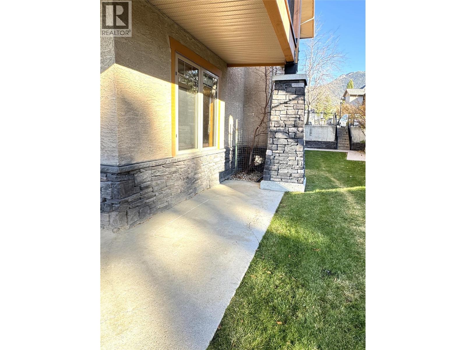 200 Bighorn Boulevard Unit# 211d, Radium Hot Springs, British Columbia  V0A 1M0 - Photo 29 - 10367338