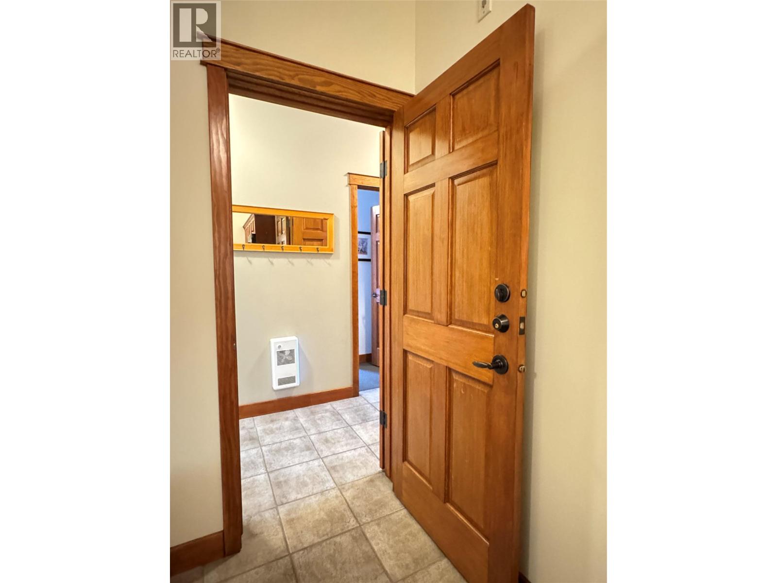 200 Bighorn Boulevard Unit# 211d, Radium Hot Springs, British Columbia  V0A 1M0 - Photo 37 - 10367338