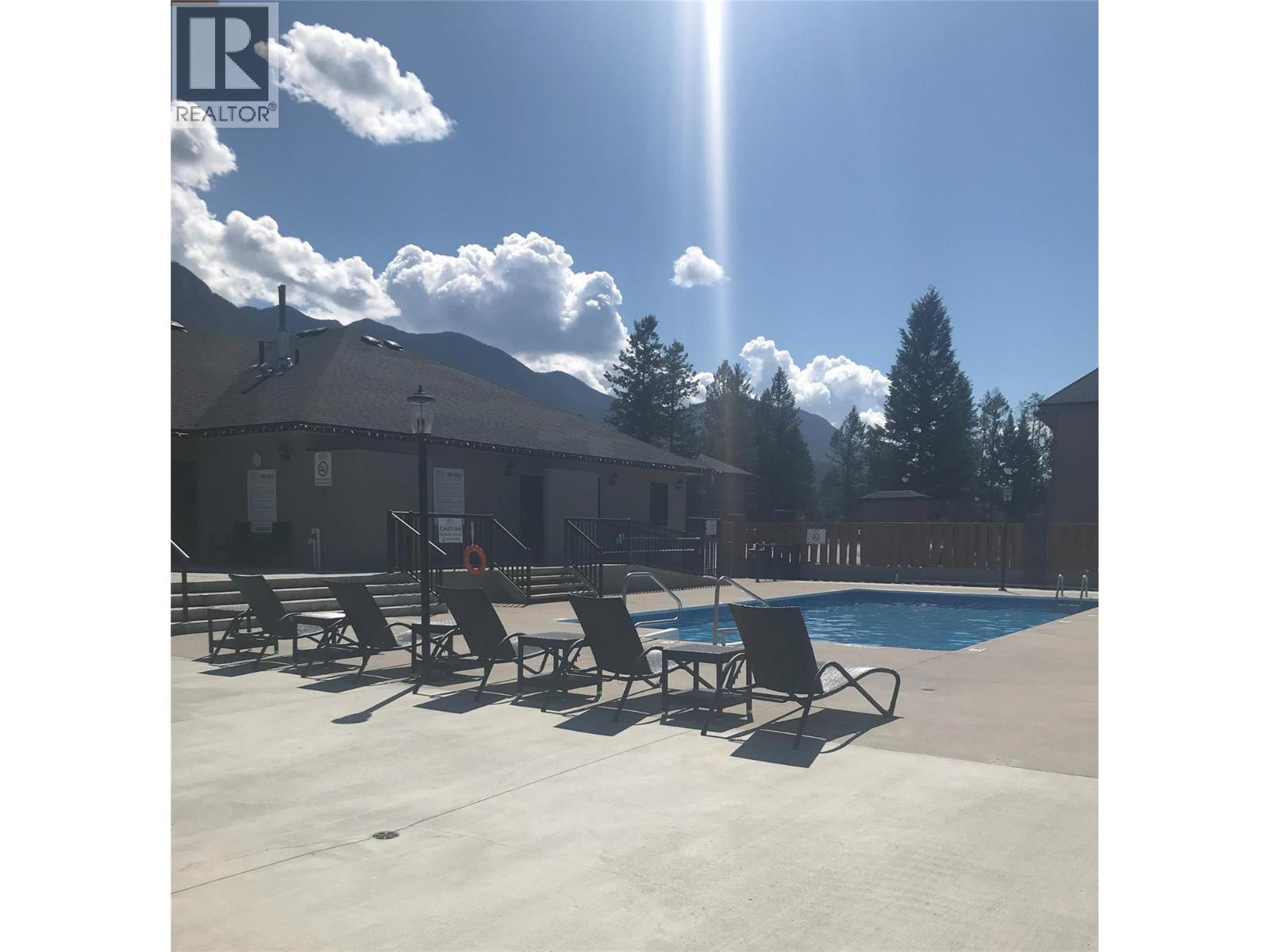 200 Bighorn Boulevard Unit# 211d, Radium Hot Springs, British Columbia  V0A 1M0 - Photo 47 - 10367338