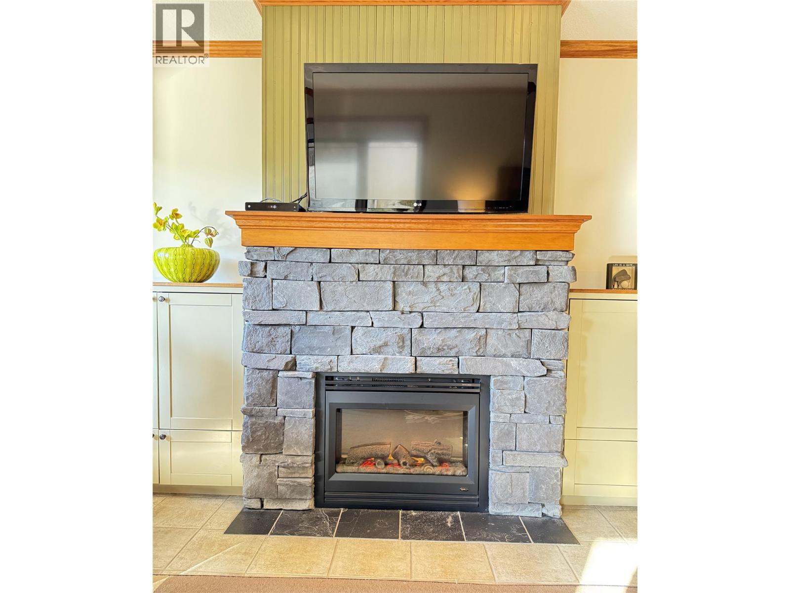 200 Bighorn Boulevard Unit# 211d, Radium Hot Springs, British Columbia  V0A 1M0 - Photo 50 - 10367338