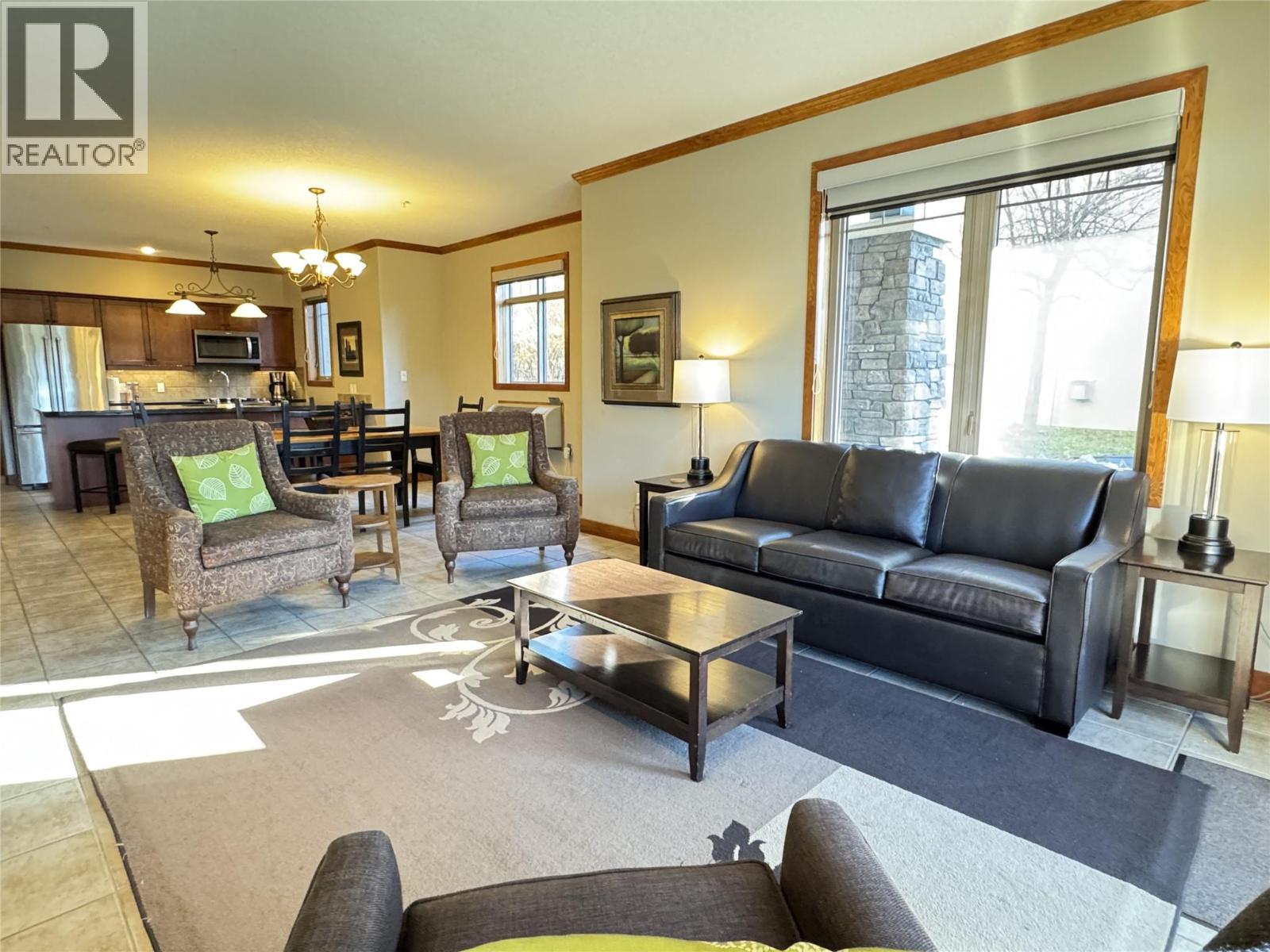 200 Bighorn Boulevard Unit# 211d, Radium Hot Springs, British Columbia  V0A 1M0 - Photo 9 - 10367338