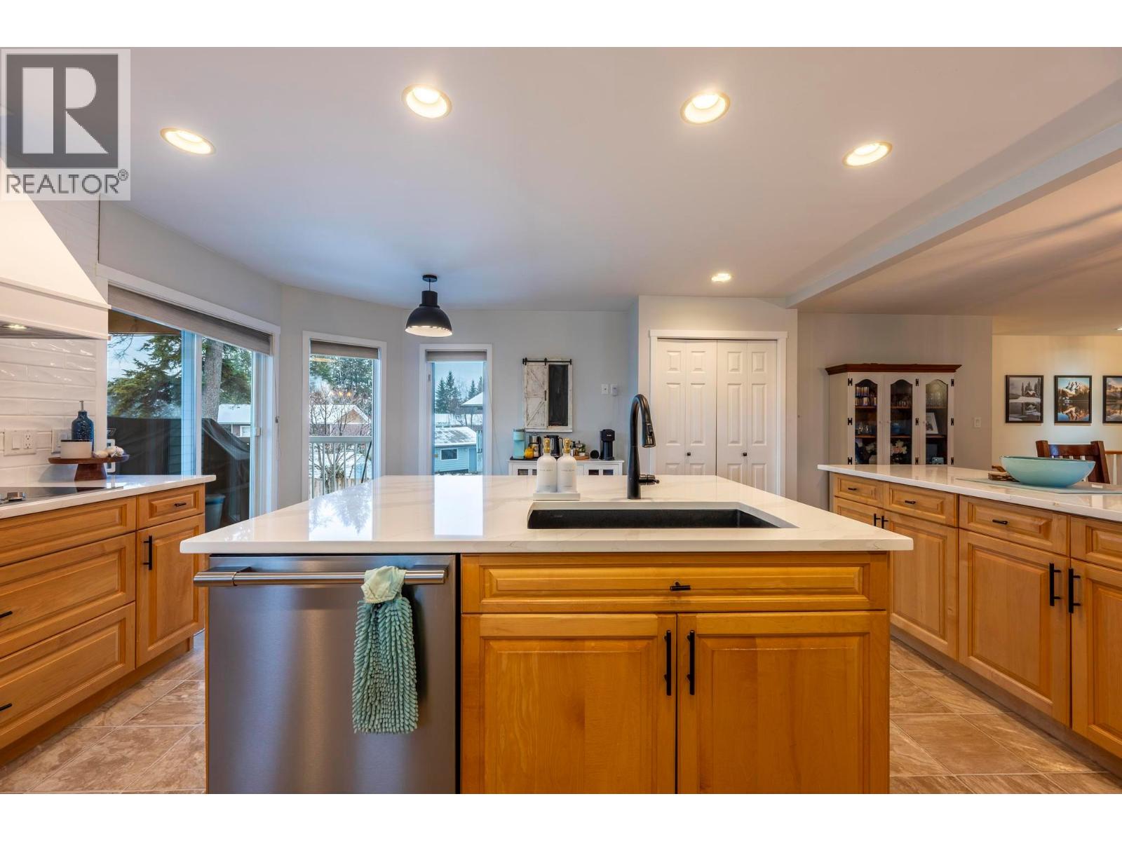 1412 Birch  Se Crescent, Golden, British Columbia  V0A 1H6 - Photo 24 - 10368945