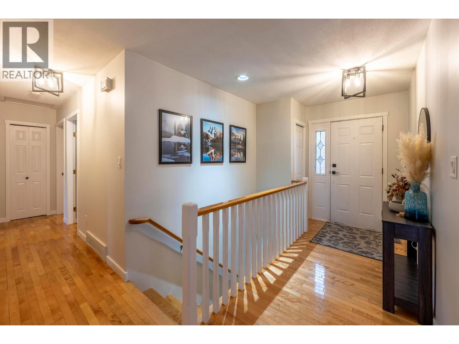 1412 Birch  Se Crescent, Golden, British Columbia  V0A 1H6 - Photo 6 - 10368945