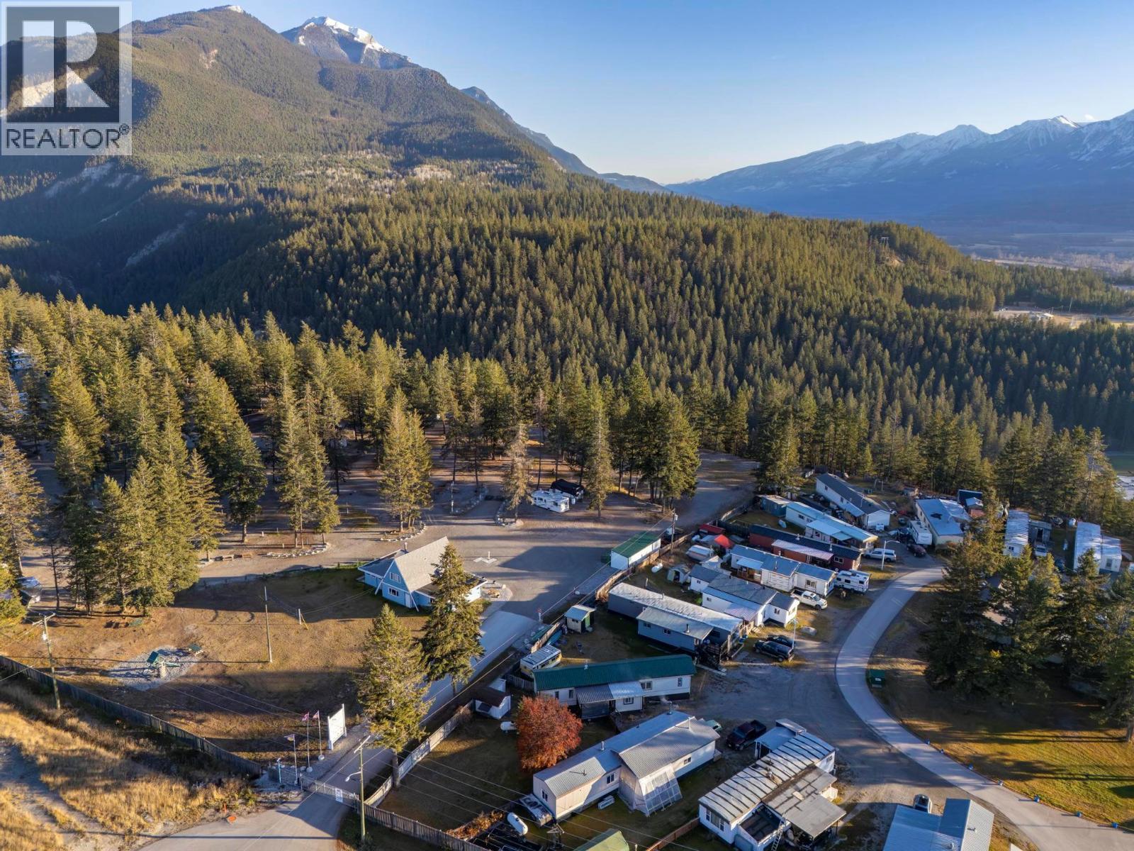 1422 Golden View Road Unit# 21, Golden, British Columbia  V0A 1H0 - Photo 15 - 10369095