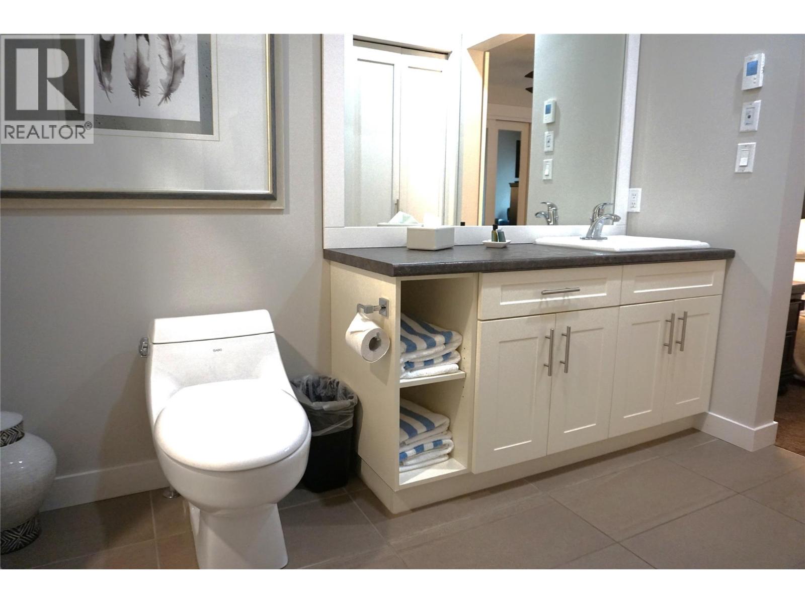 900 Bighorn Boulevard Unit# 914, Radium Hot Springs, British Columbia  V0A 1M0 - Photo 19 - 10368852