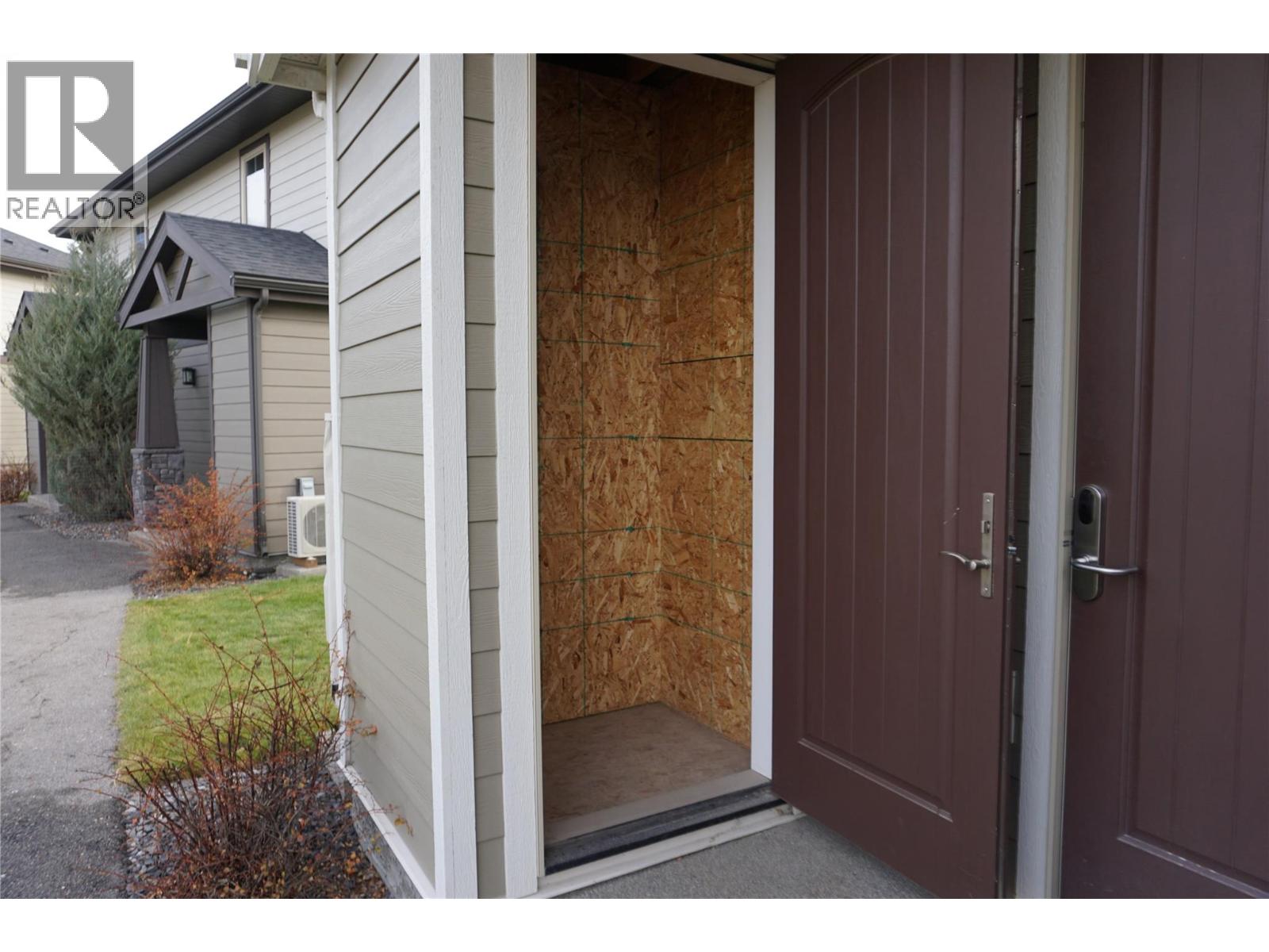 900 Bighorn Boulevard Unit# 914, Radium Hot Springs, British Columbia  V0A 1M0 - Photo 26 - 10368852