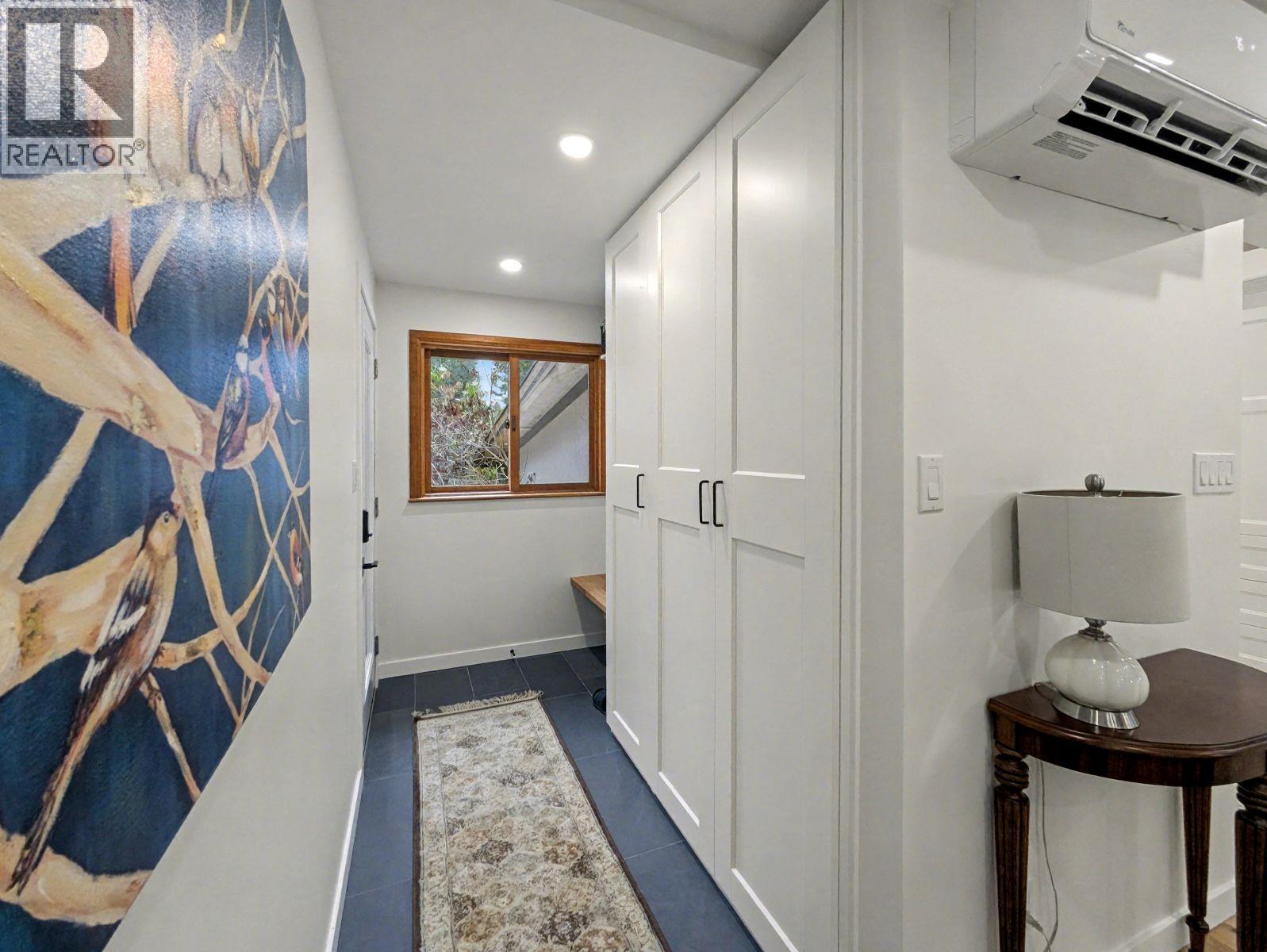 3941 Houlgrave Road, Nelson, British Columbia  V0A 1K5 - Photo 13 - 10369035