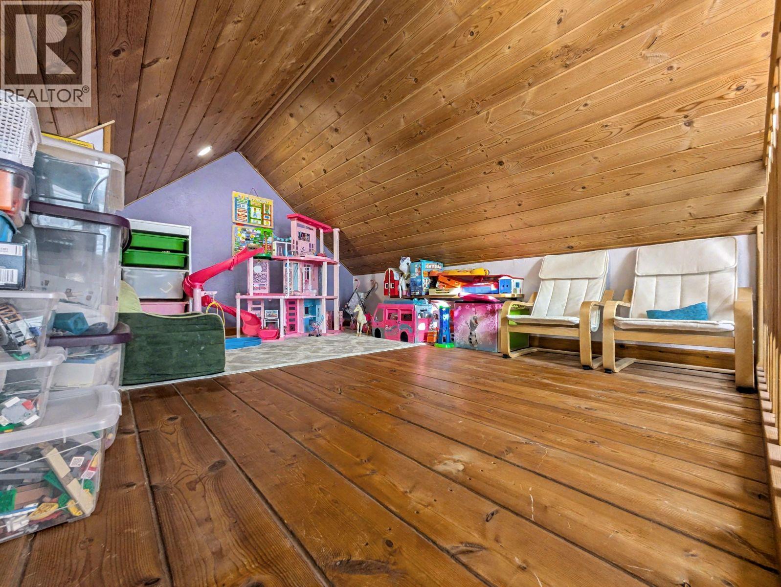 3941 Houlgrave Road, Nelson, British Columbia  V0A 1K5 - Photo 23 - 10369035