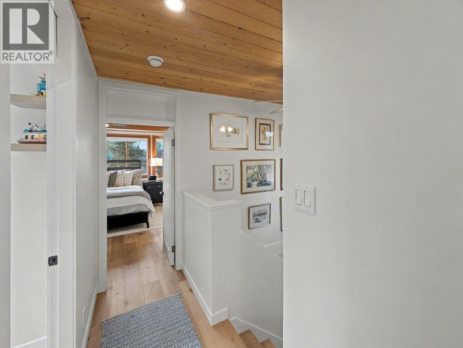 3941 Houlgrave Road, Nelson, British Columbia  V0A 1K5 - Photo 28 - 10369035