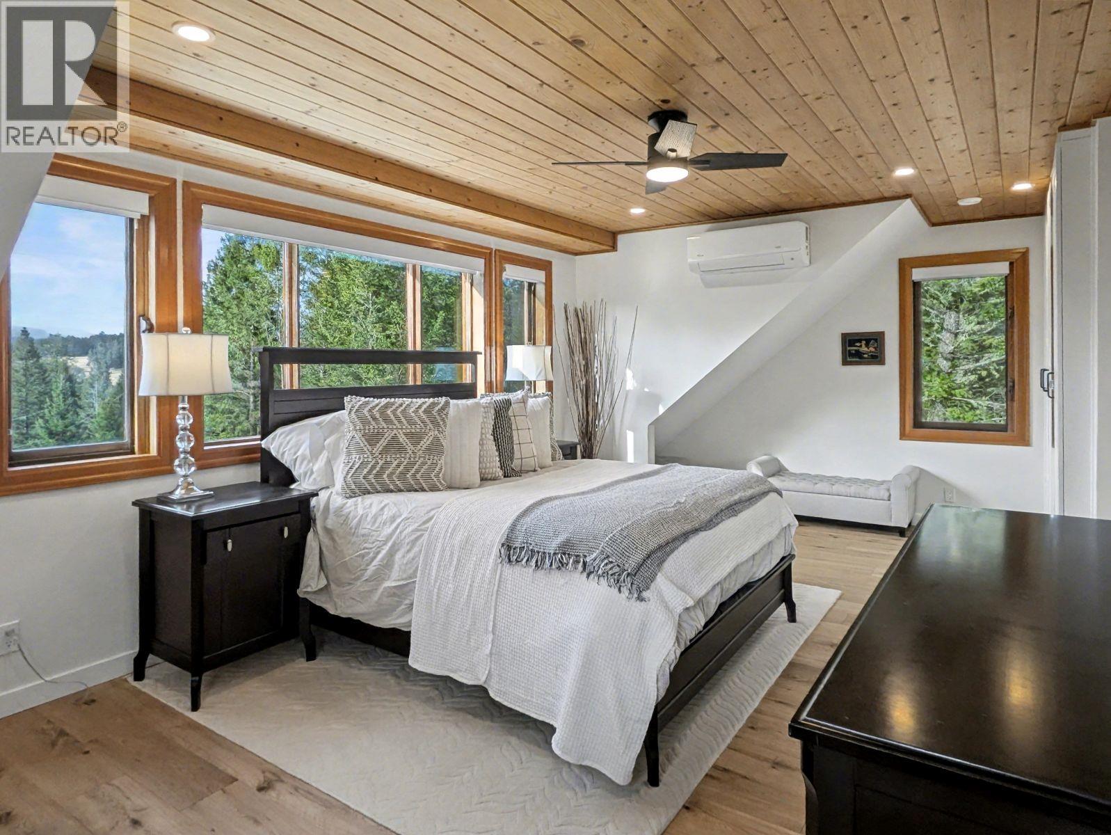 3941 Houlgrave Road, Nelson, British Columbia  V0A 1K5 - Photo 32 - 10369035