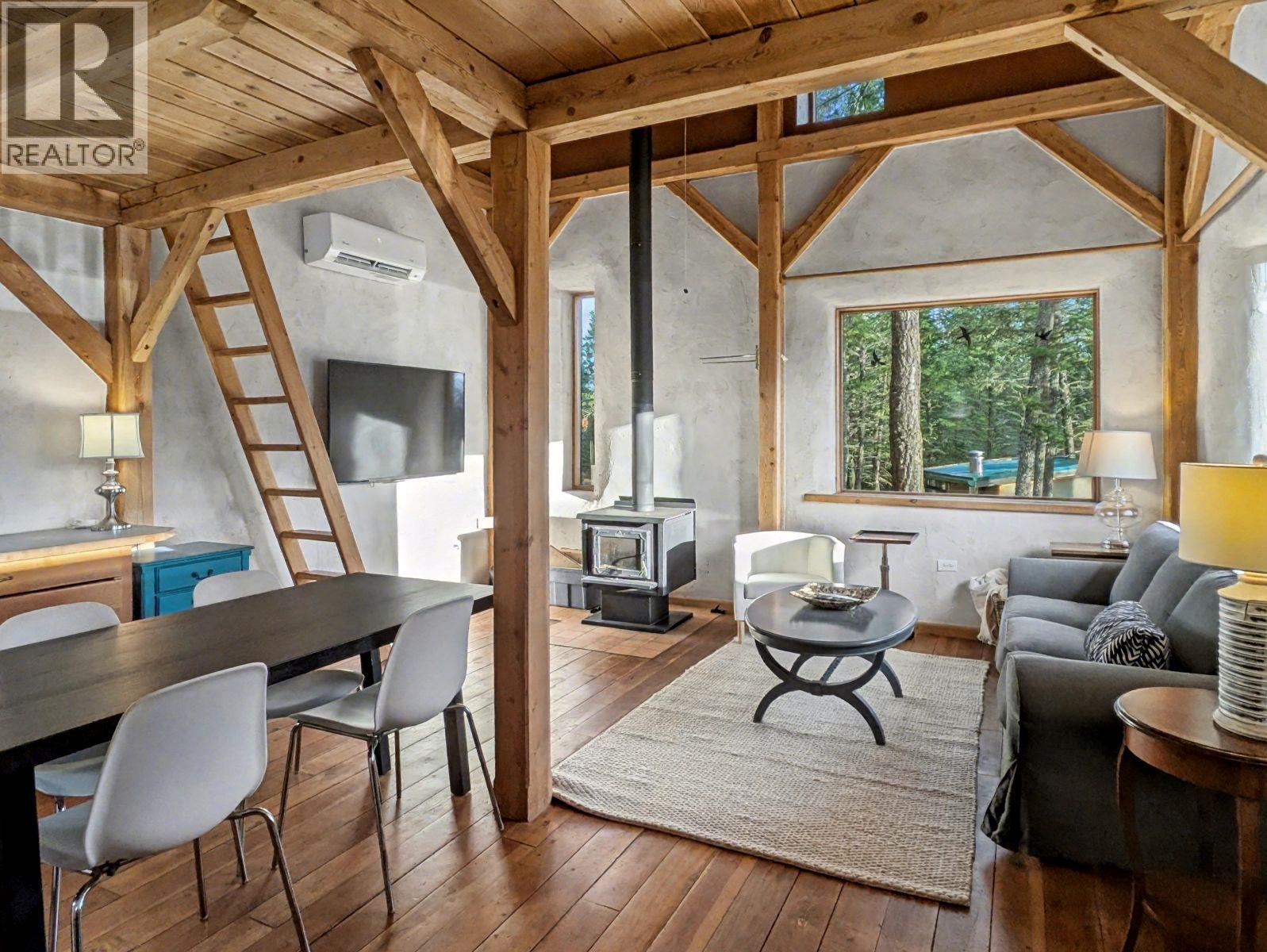 3941 Houlgrave Road, Nelson, British Columbia  V0A 1K5 - Photo 33 - 10369035