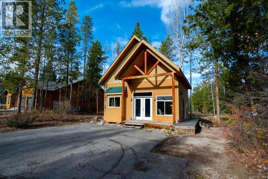 1504 Quartz Crescent, Golden, British Columbia  V0A 1H3 - Photo 1 - 10369304