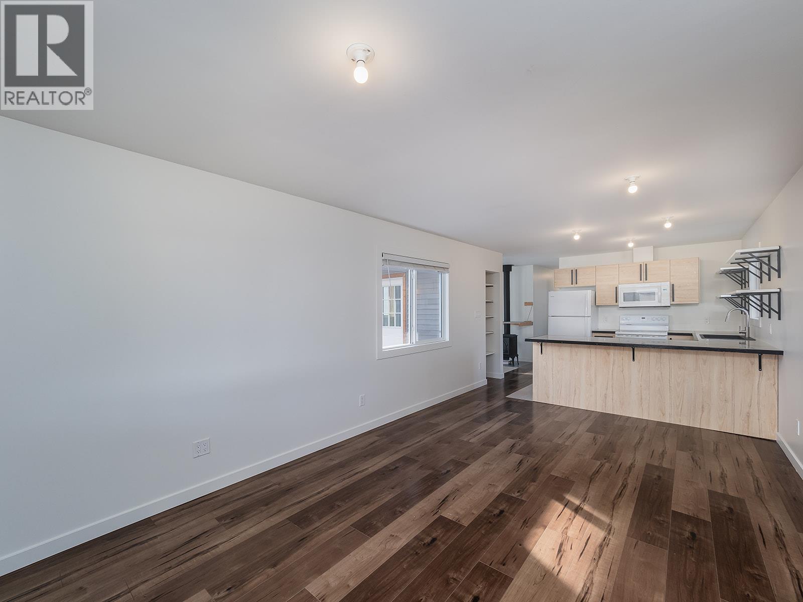 1117 10th Avenue N Unit# 9, Golden, British Columbia  V0A 1H3 - Photo 6 - 10369541