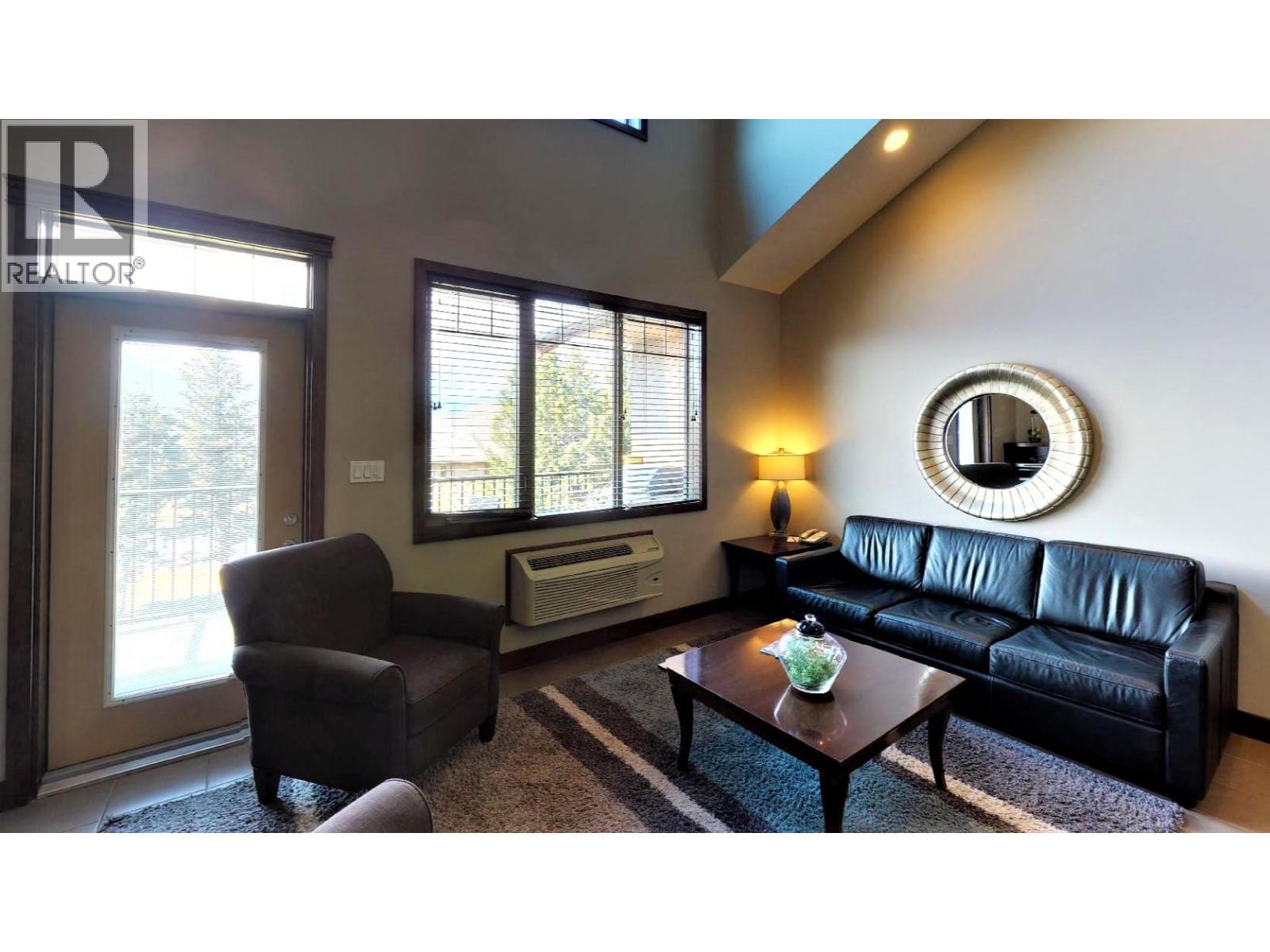 700 Bighorn Boulevard Unit# 735 M1, Radium Hot Springs, British Columbia  V0A 1M0 - Photo 3 - 10370037