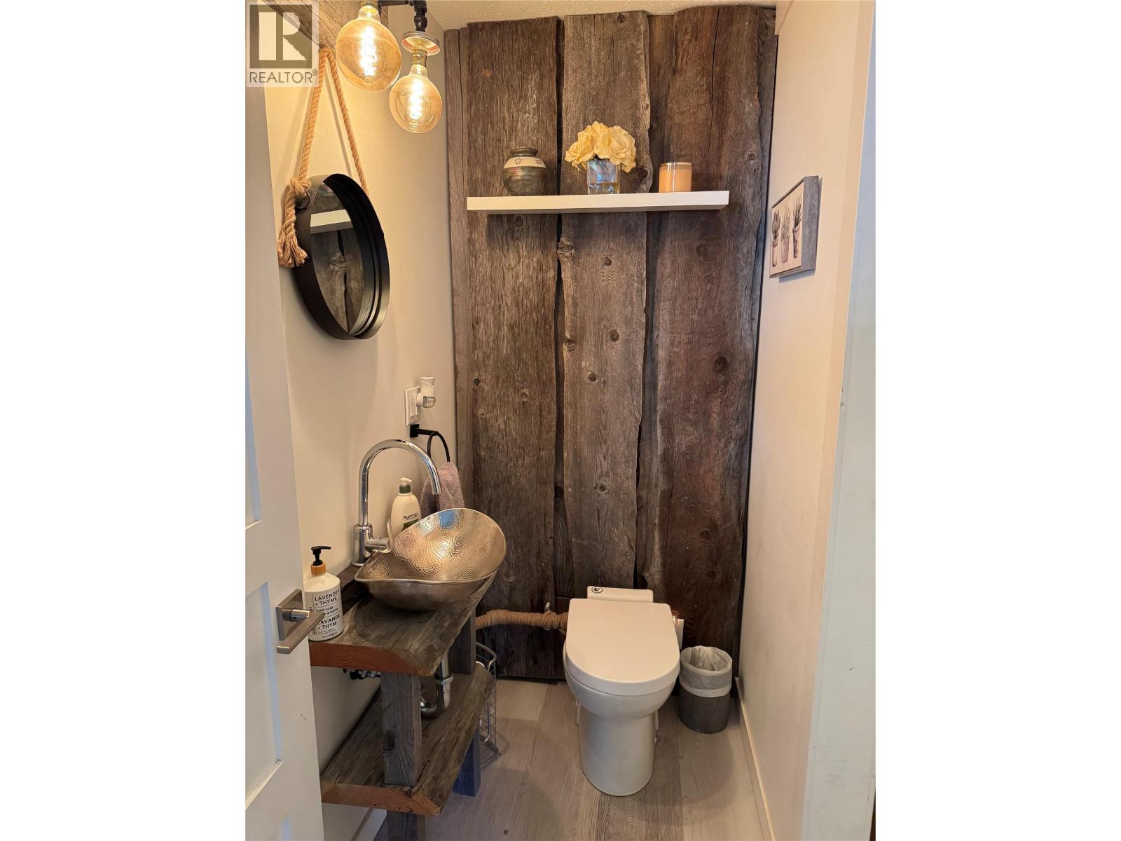 1211 9th Street Unit# 5, Golden, British Columbia  V0A 1H0 - Photo 18 - 10370244