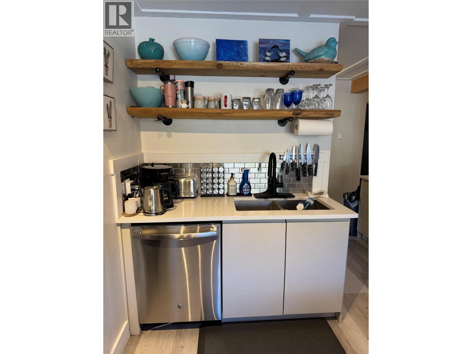 1211 9th Street Unit# 5, Golden, British Columbia  V0A 1H0 - Photo 6 - 10370244