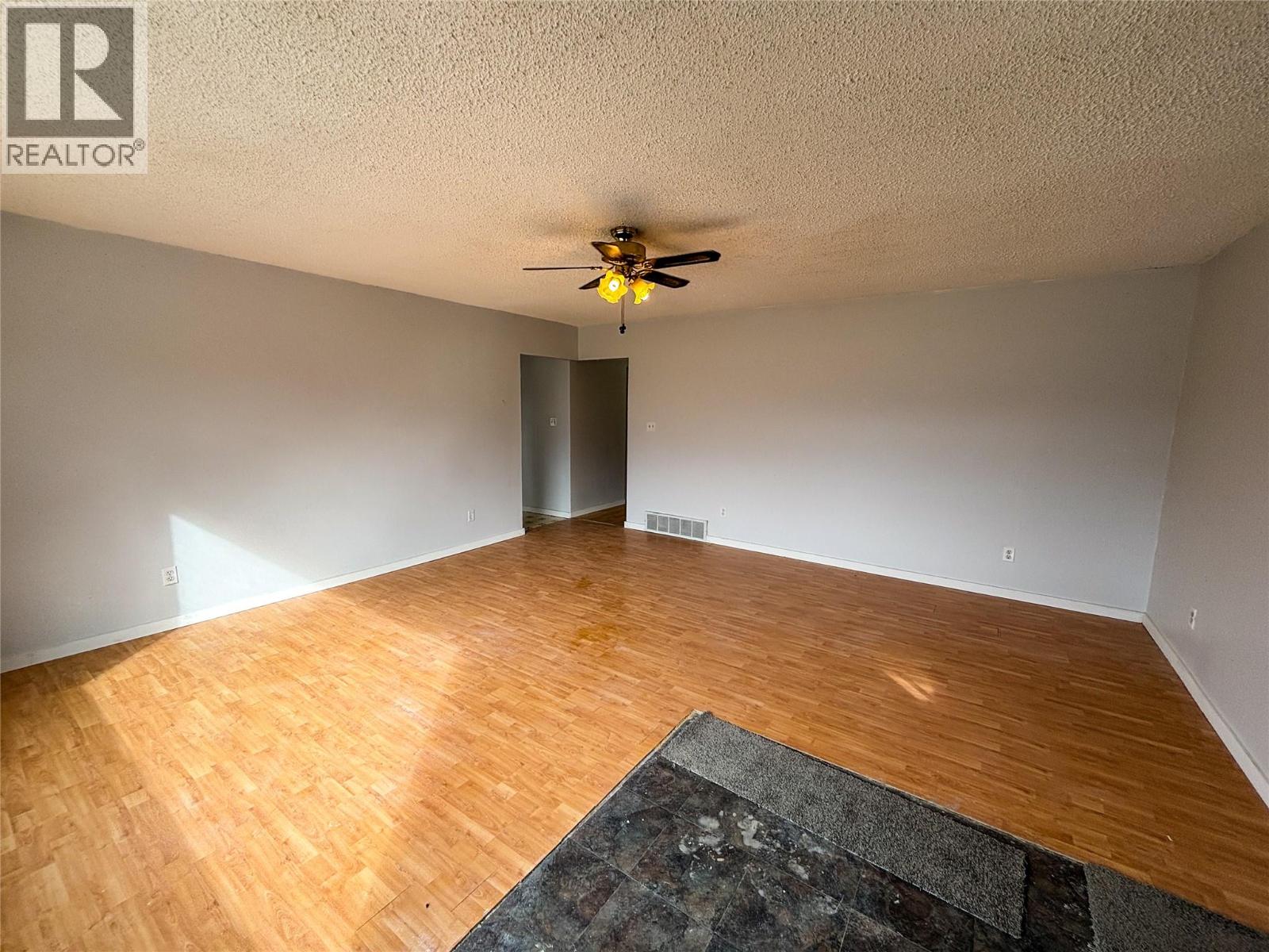 2866 95 Highway, Brisco, British Columbia  V0A 1B0 - Photo 9 - 10370283