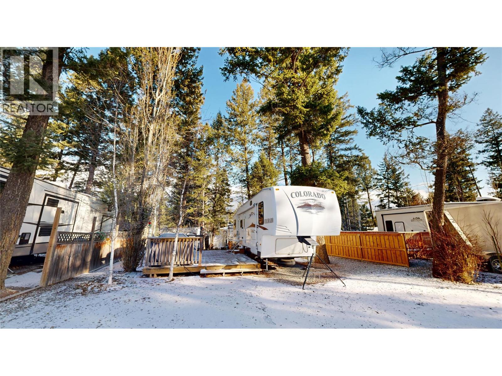 4868 RIVERVIEW Drive Unit# 133, Edgewater, British Columbia