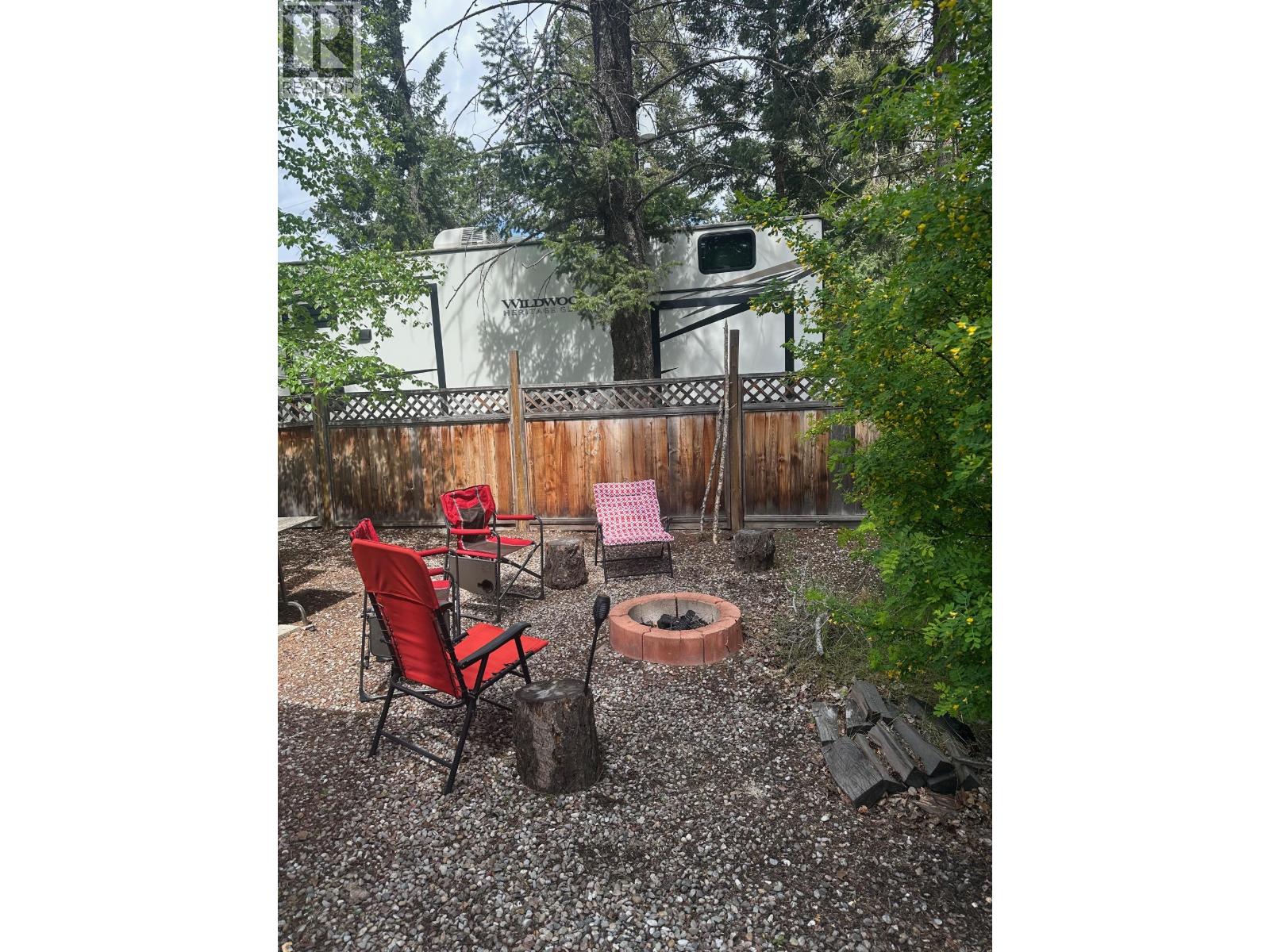 4868 Riverview Drive Unit# 133, Edgewater, British Columbia  V0A 1E0 - Photo 11 - 10370516