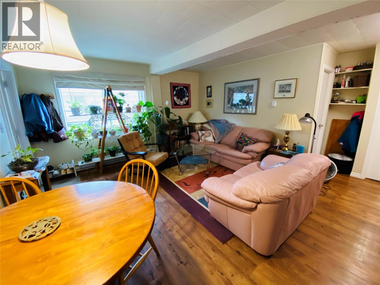 5744 Vermillion Street, Edgewater, British Columbia  V0A 1E0 - Photo 33 - 10370720