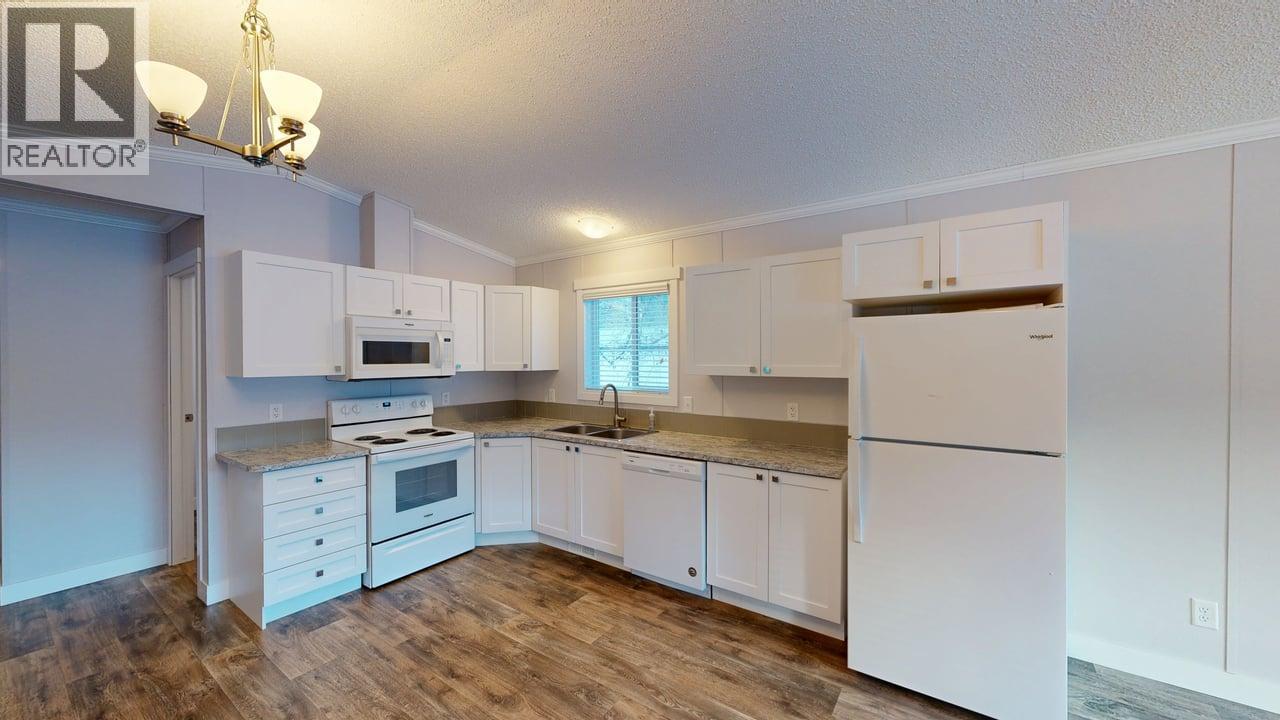 2779 Dejordie Road Unit# 26, Golden, British Columbia  V0A 1H1 - Photo 10 - 10367271