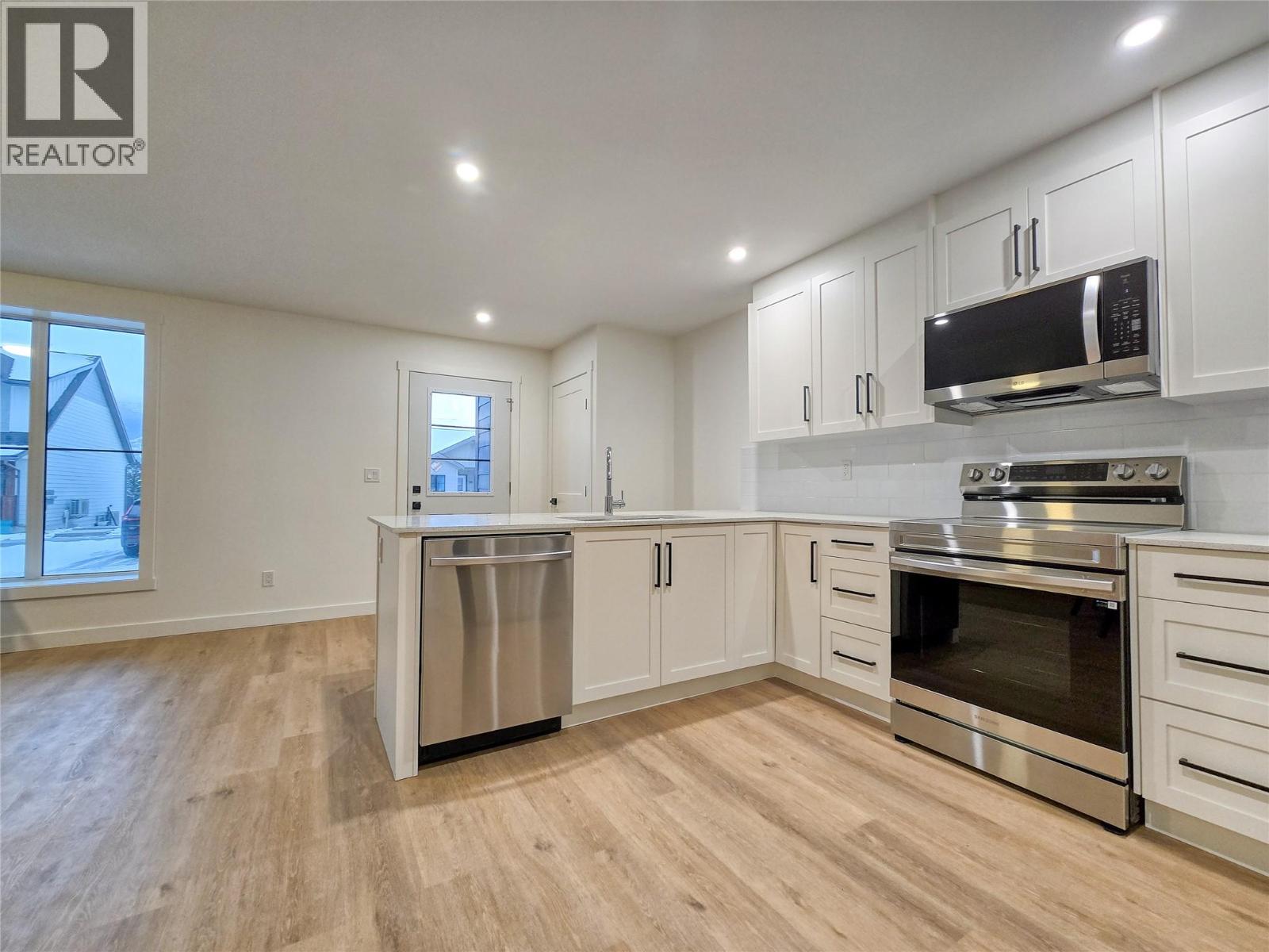 2098 Pine Tree Way Unit# 42, Invermere, British Columbia  V0A 1K4 - Photo 16 - 10370570