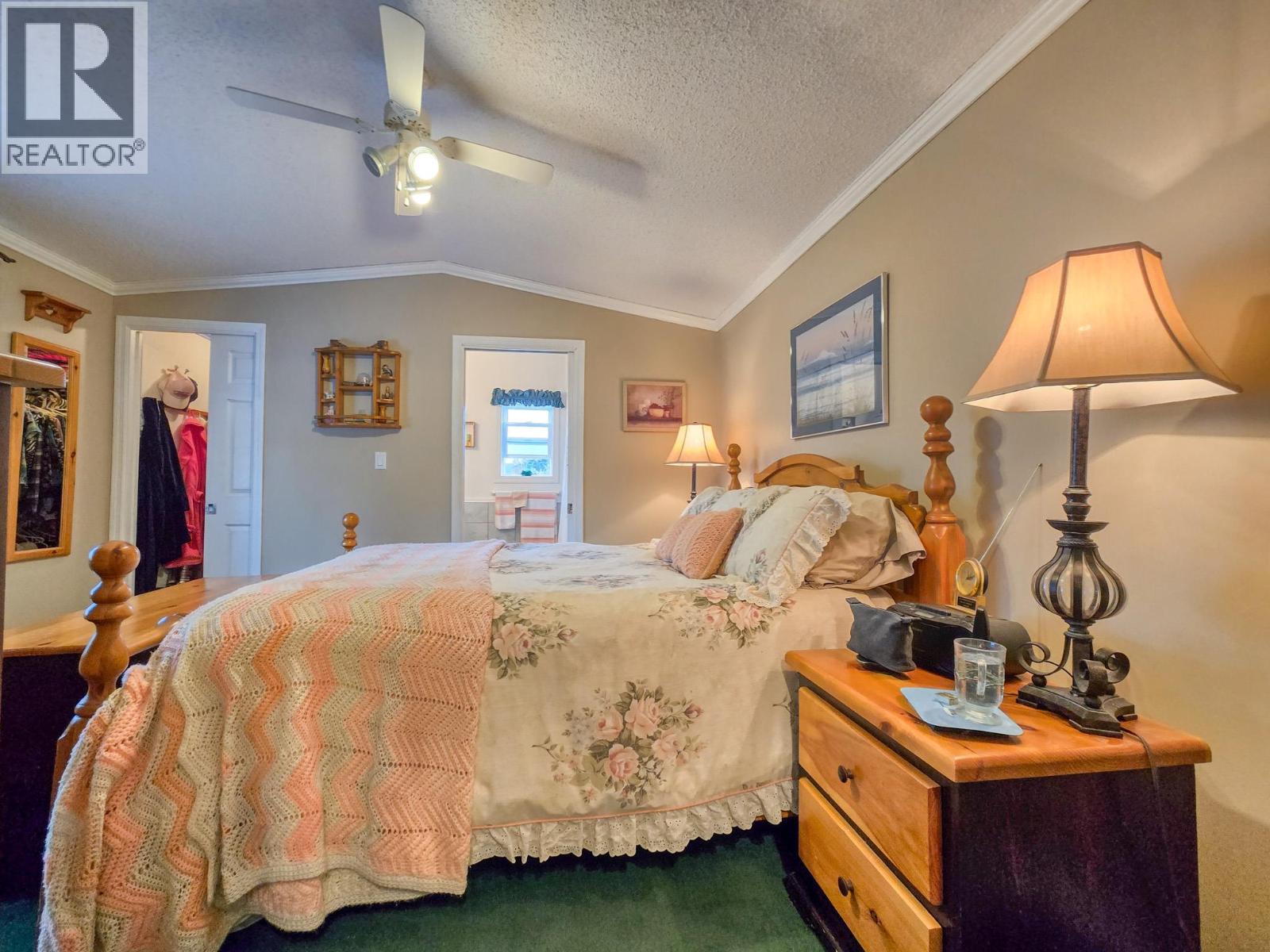 4789 Riverview Drive, Edgewater, British Columbia  V0A 1E0 - Photo 22 - 10370841