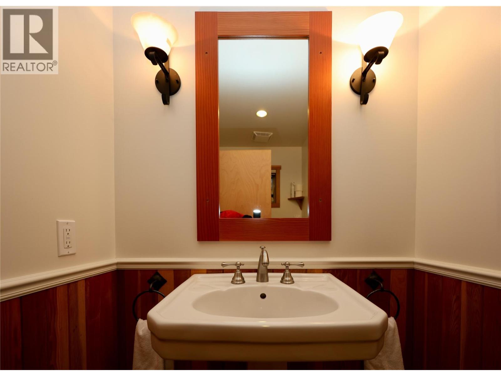 1336 Palliser Trail Unit# 9, Golden, British Columbia  V0A 1H0 - Photo 23 - 10371074